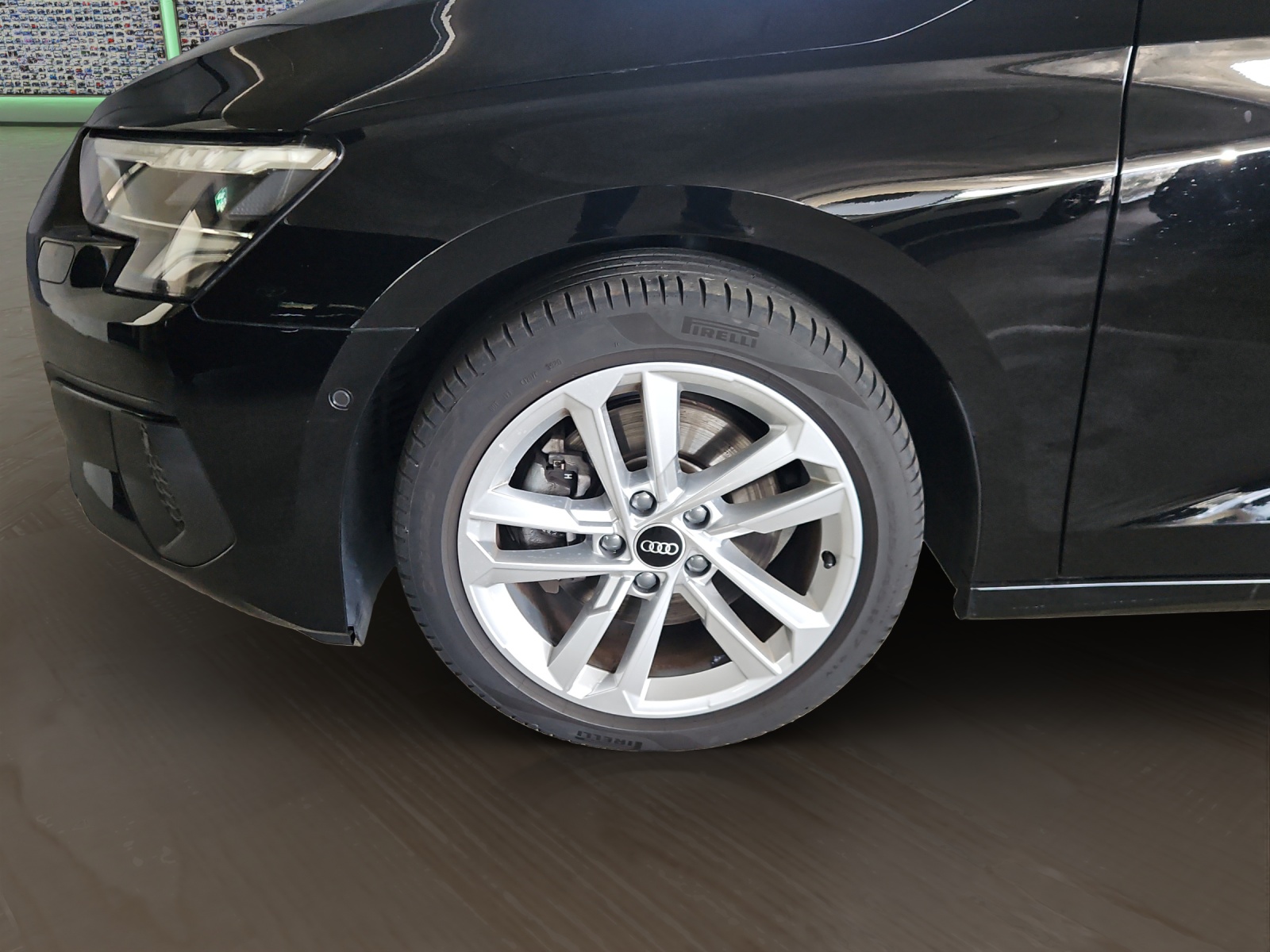 AUDI A3 Sportback 35 TFSI Attraction S-tronic-image-5