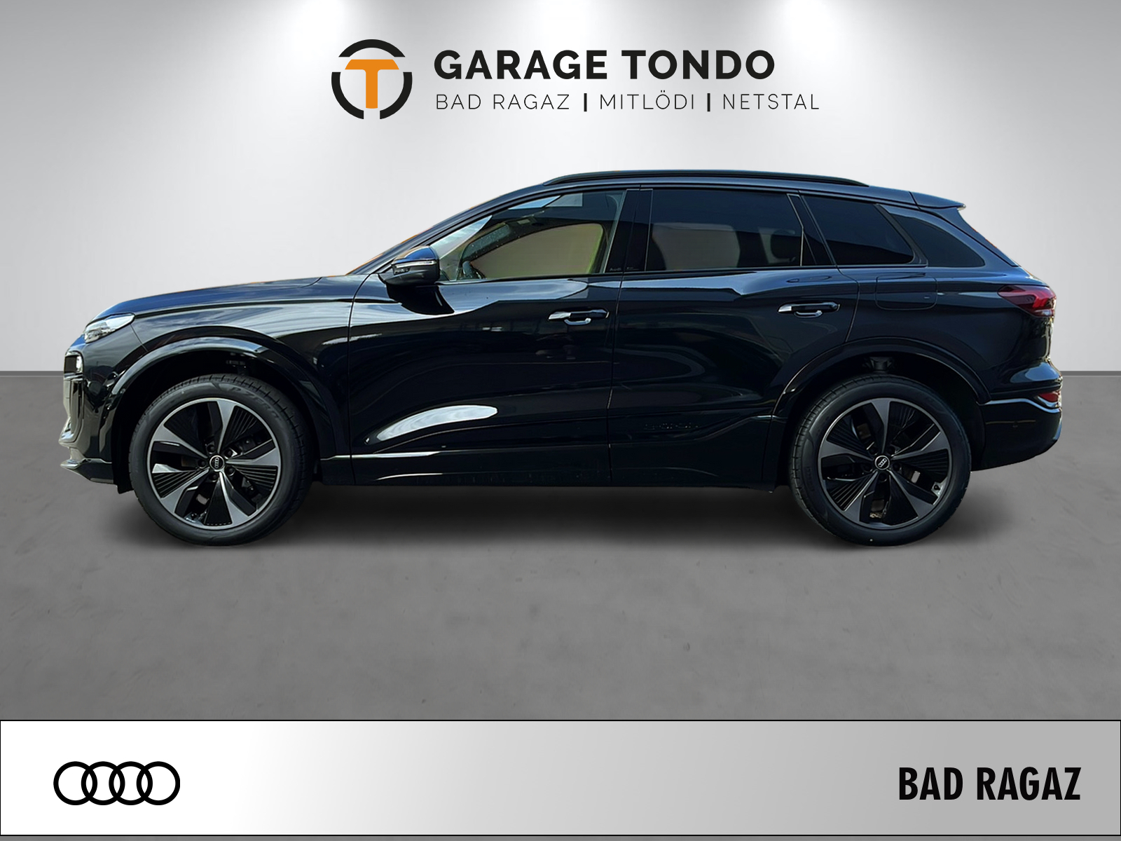 AUDI SQ6 e-tron quattro-showroom-element-2