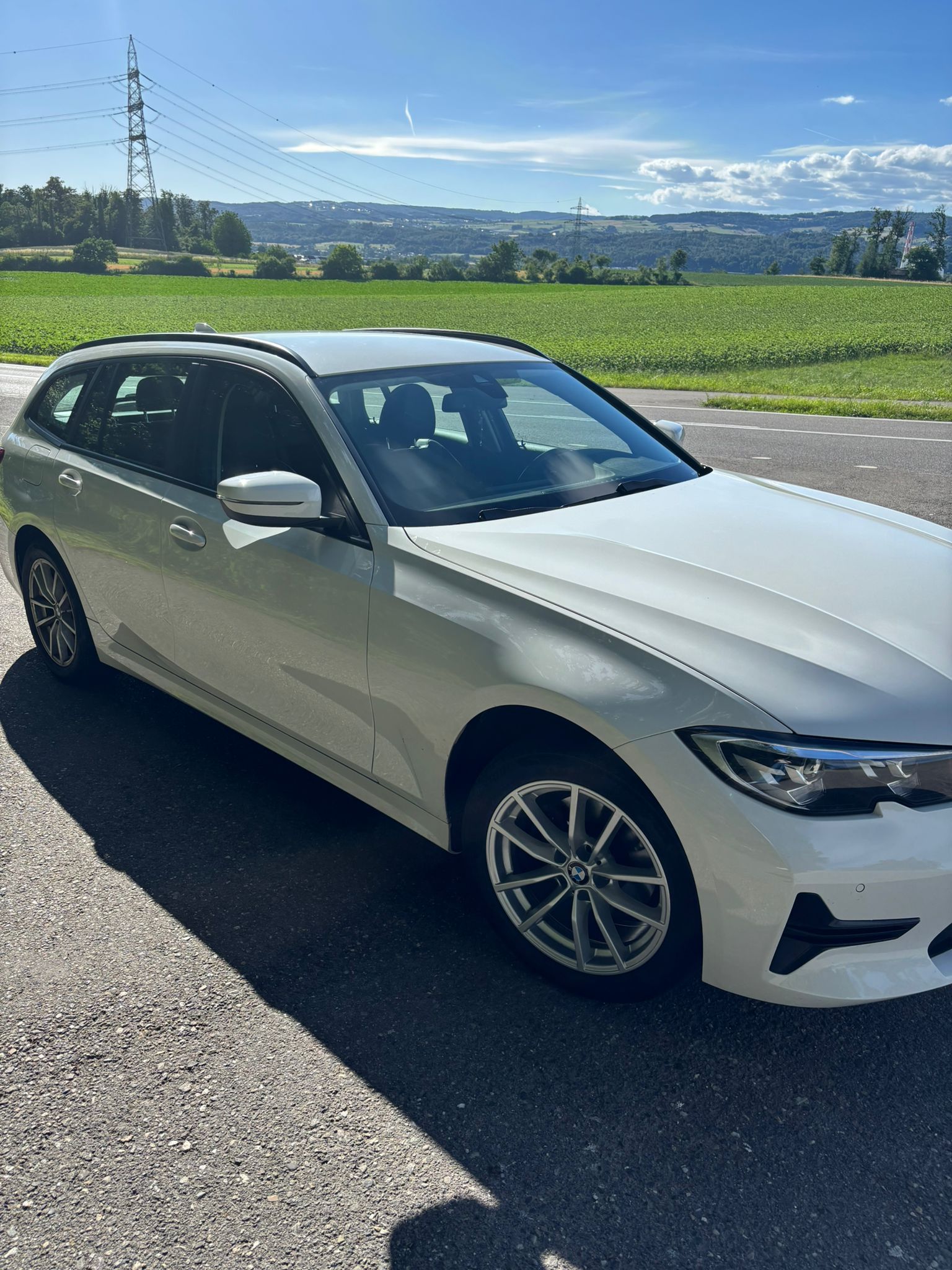 BMW 320d xDrive-image-1