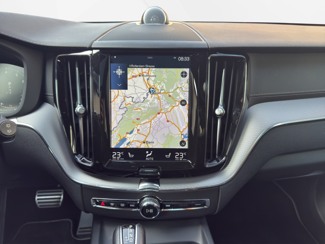 VOLVO XC60 T6 AWD R-Design Geartronic-image-13