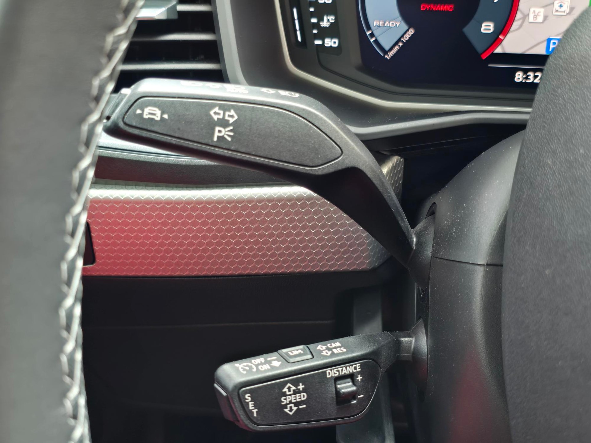 AUDI A1 Sportback 30 TFSI S Line Attraction S-tronic-image-13
