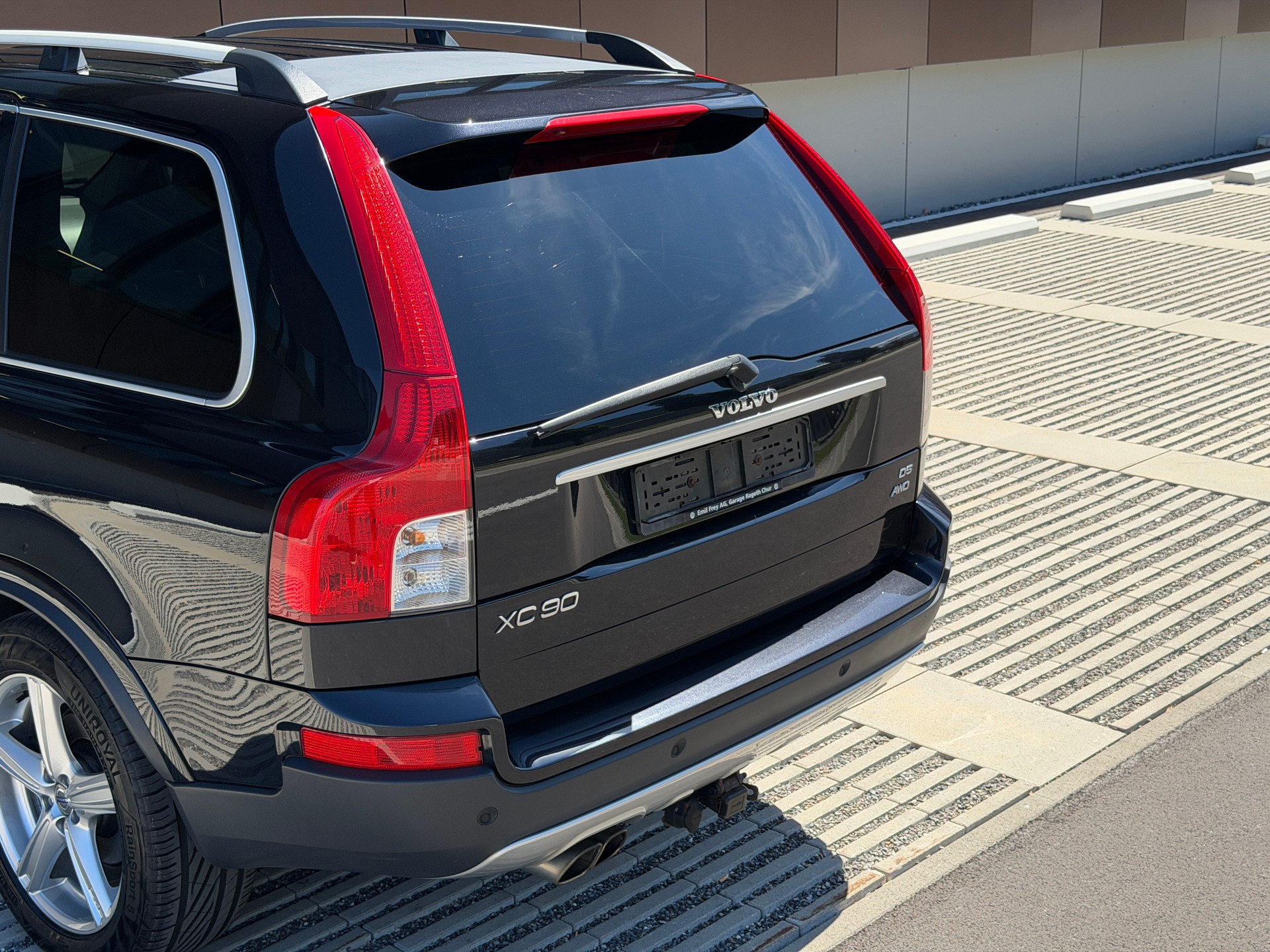 VOLVO XC90 D5 AWD Executive Geartronic *AHK* *7-Sitzer*-image-26