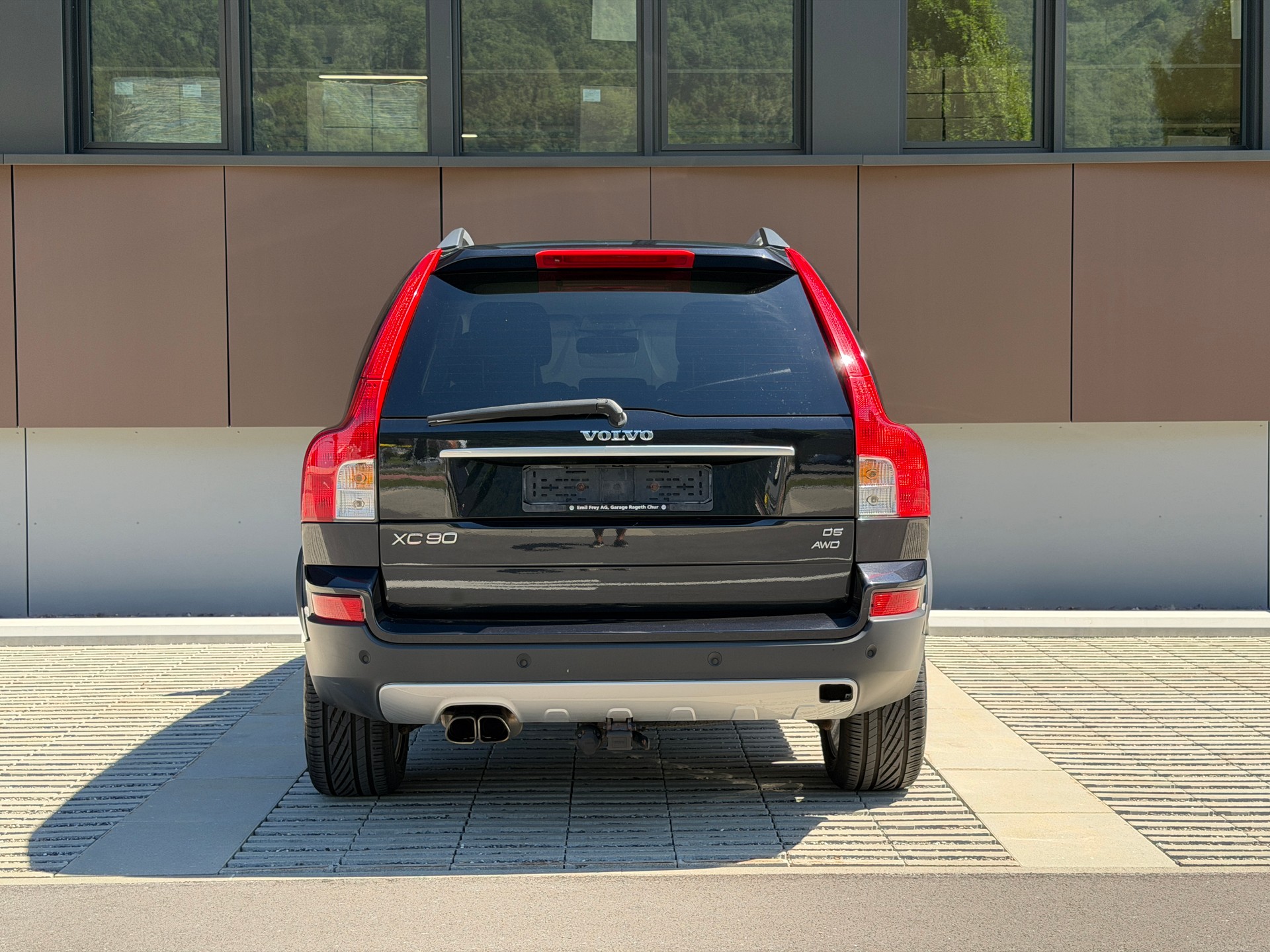 VOLVO XC90 D5 AWD Executive Geartronic *AHK* *7-Sitzer*-image-4