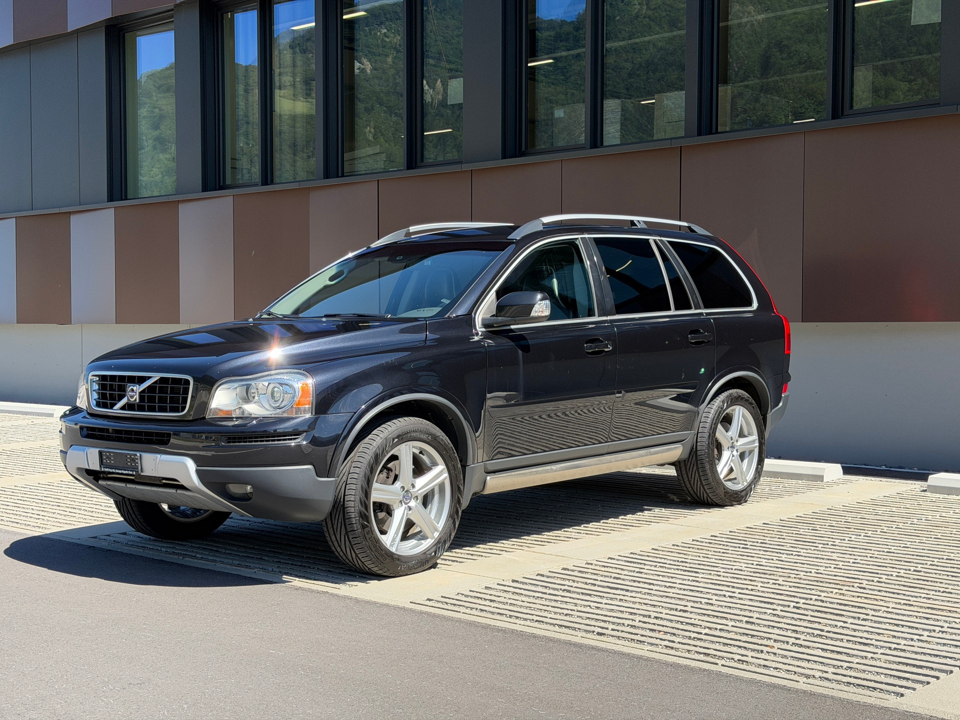 VOLVO XC90 D5 AWD Executive Geartronic *AHK* *7-Sitzer*-image-0