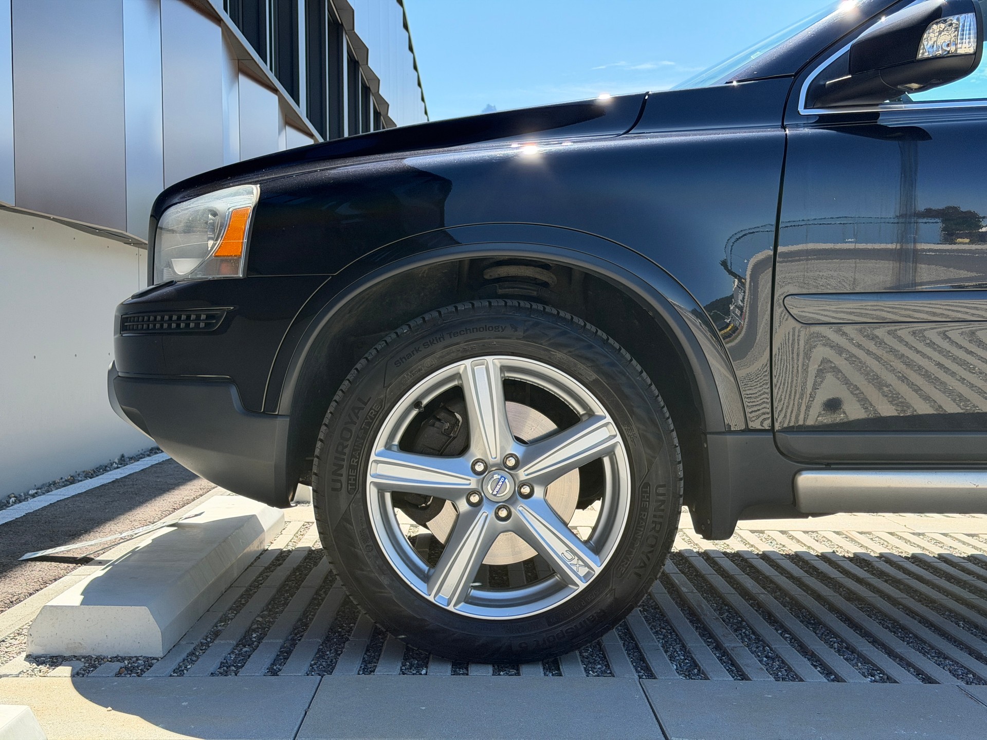 VOLVO XC90 D5 AWD Executive Geartronic *AHK* *7-Sitzer*-image-8