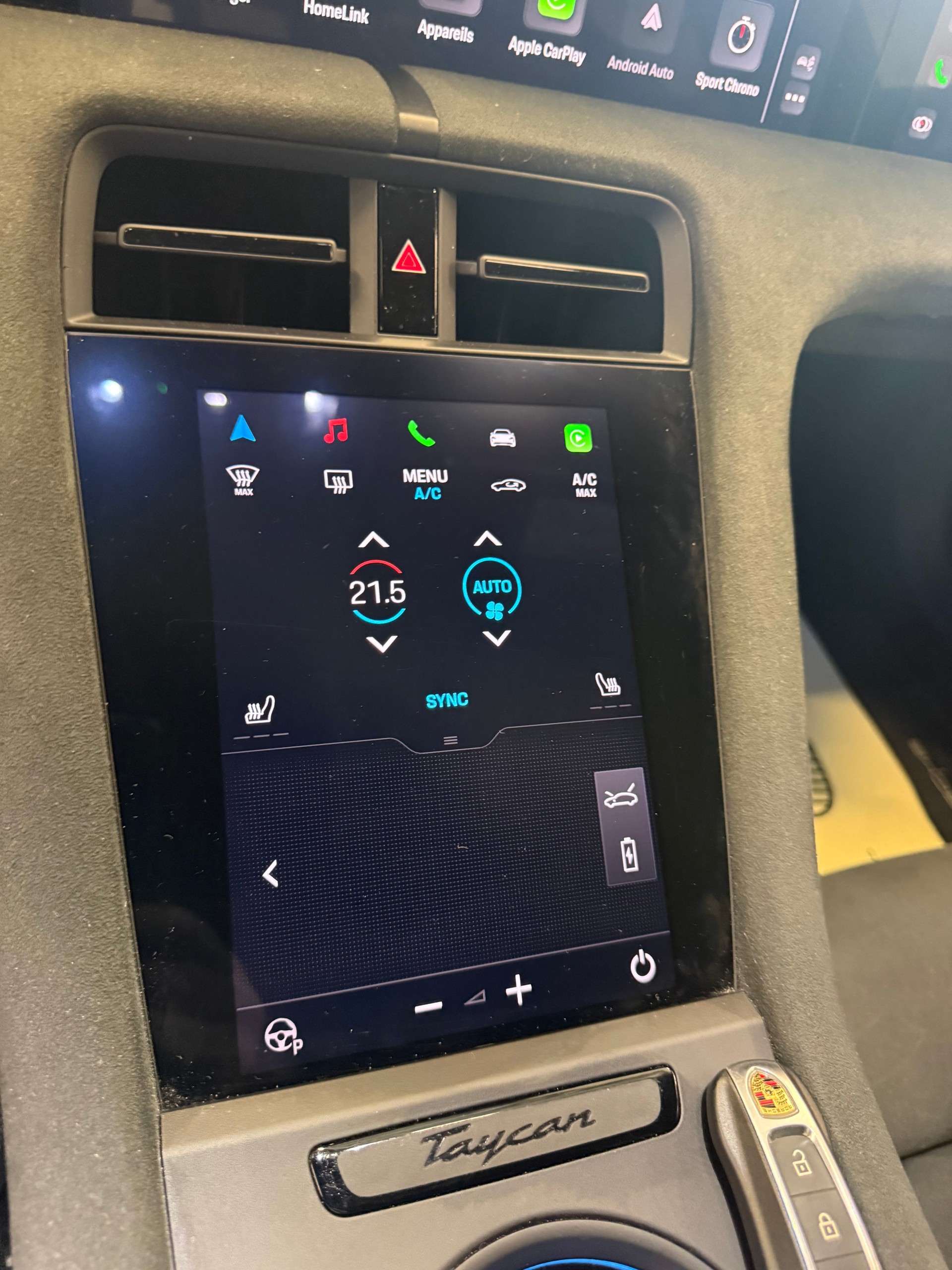 PORSCHE Taycan GTS Sport Turismo Performance Plus 93,4kWh-image-18