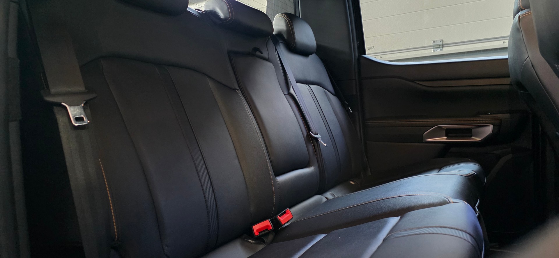 FORD Ranger Wildtrak 2.0 Eco Blue e-4WD Automat-image-25
