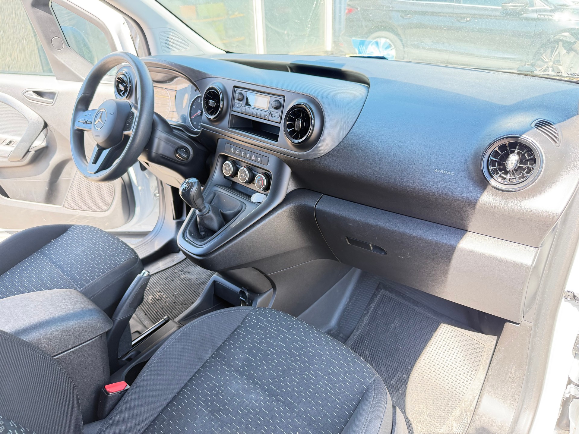 MERCEDES-BENZ Citan 110 CDI Pro-image-8