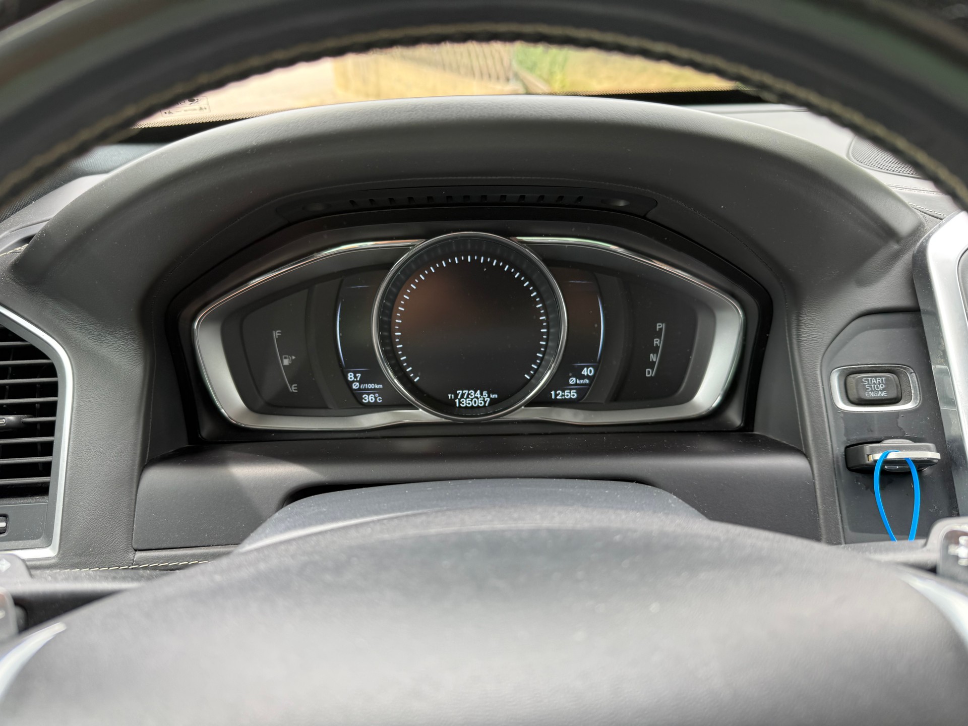 VOLVO XC60 D5 AWD Summum Polestar Engineered-image-12
