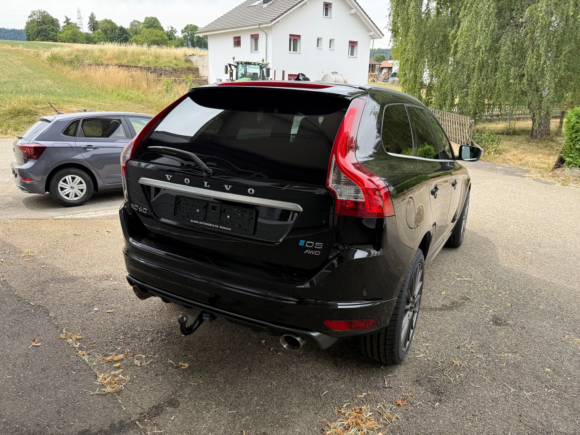 VOLVO XC60 D5 AWD Summum Polestar Engineered-image-5