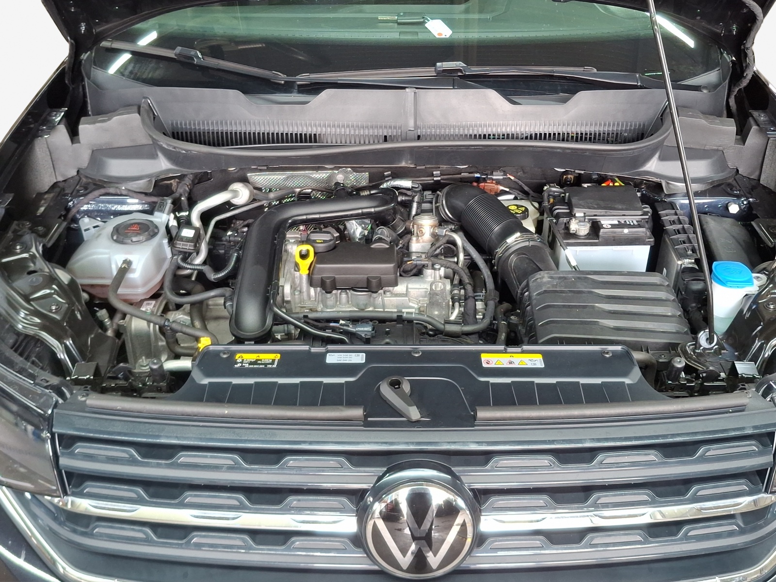 VW T-Cross 1.0 TSI Life DSG-image-15