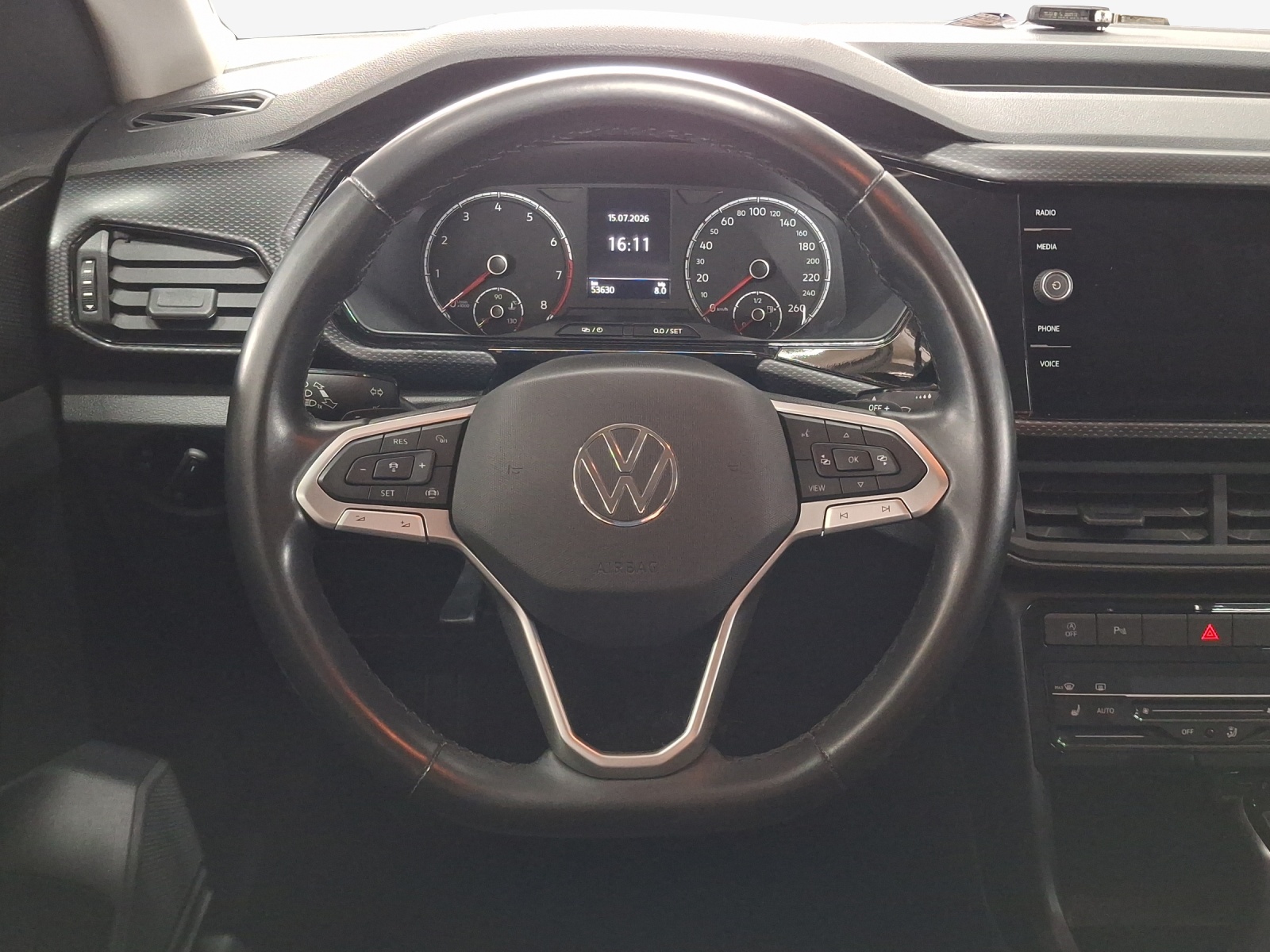 VW T-Cross 1.0 TSI Life DSG-image-9