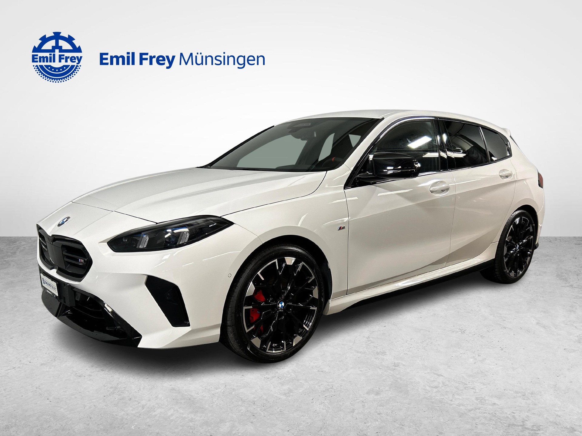 BMW M135i xDrive-image-1