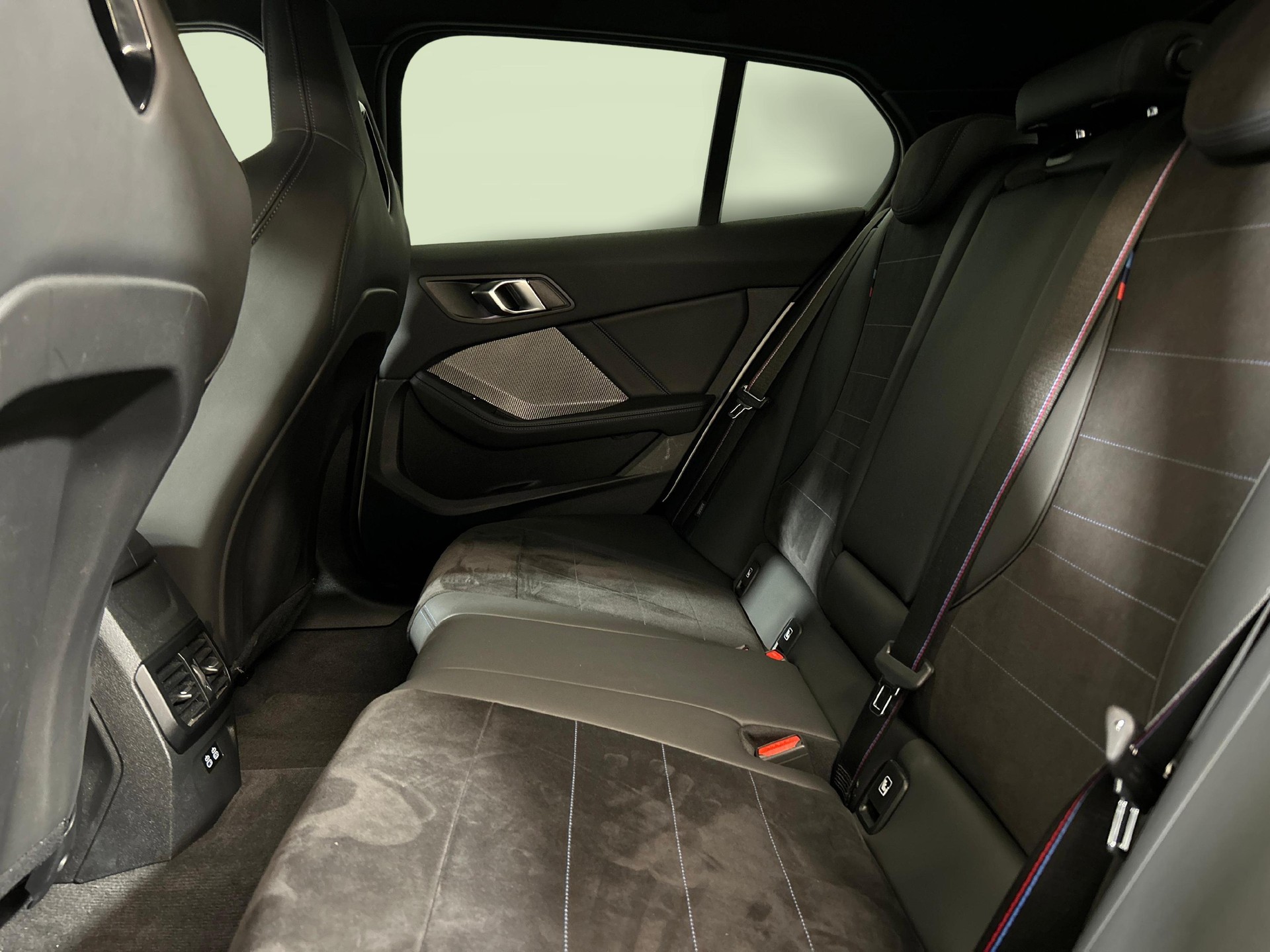 BMW M135i xDrive-image-3