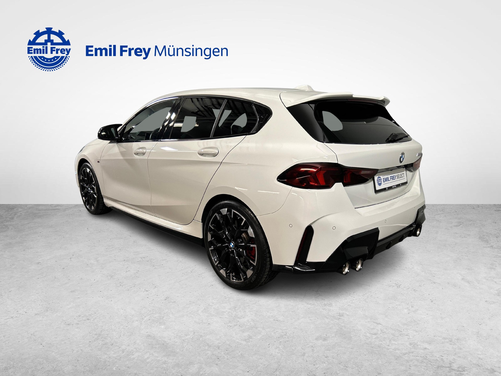 BMW M135i xDrive-image-9