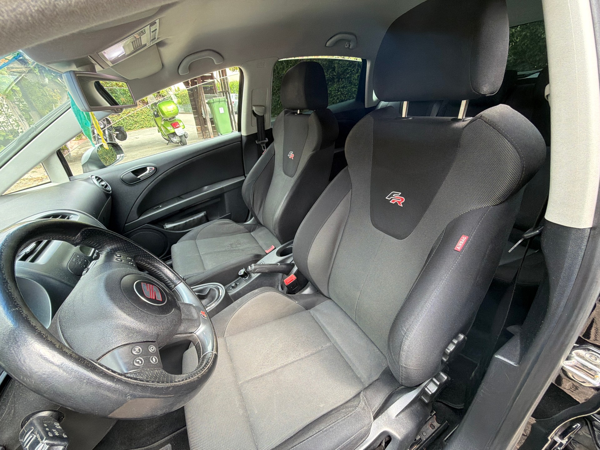SEAT 2.0 TFSI FR-image-3