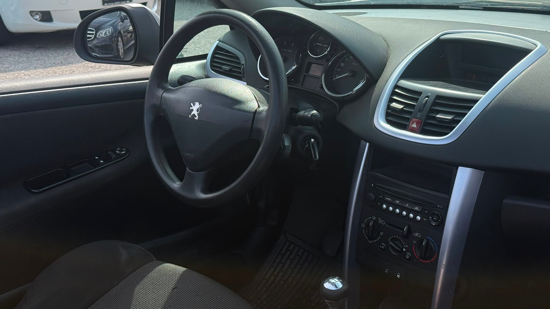 PEUGEOT Cc cabriolet-image-8