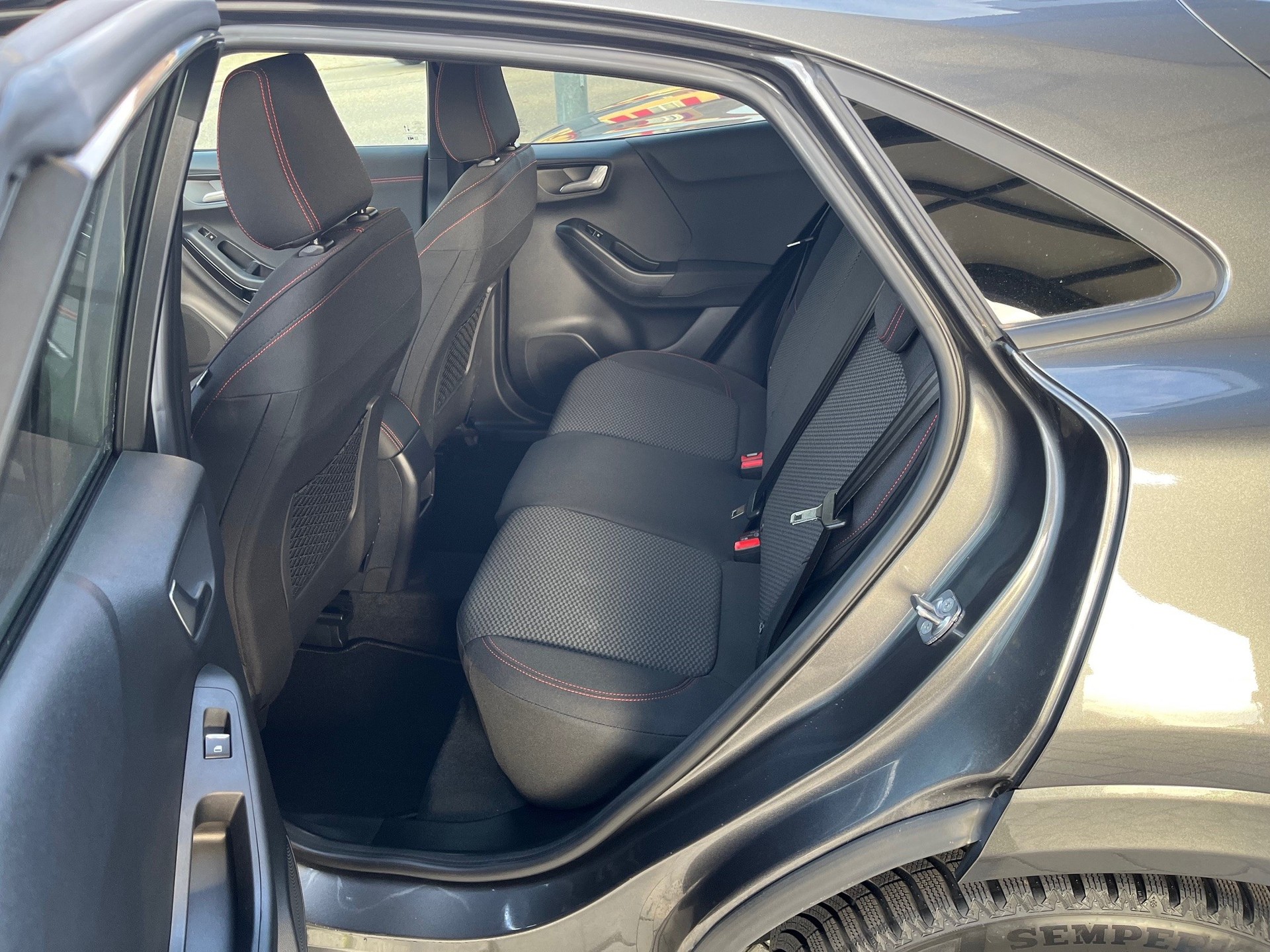 FORD Puma 1.0 EcoB Hybrid 125 ST-Line Design-image-3