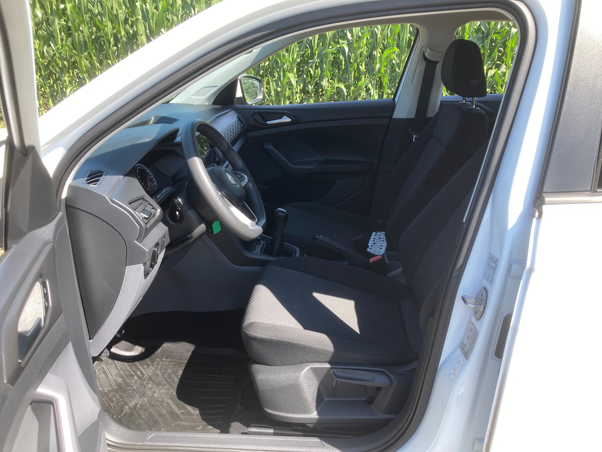 VW T-Cross 1.0 TSI-image-8