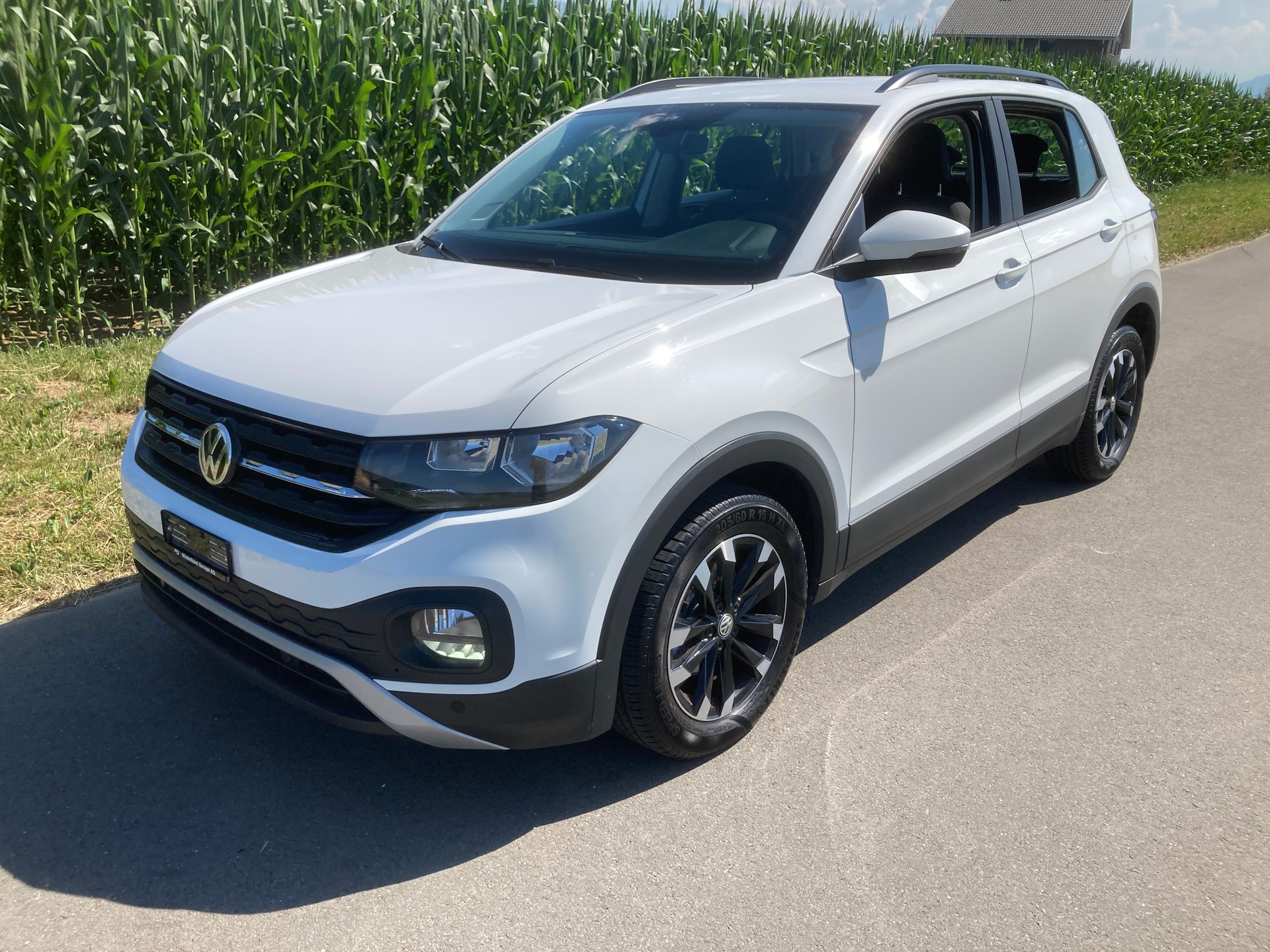 VW T-Cross 1.0 TSI-image-0