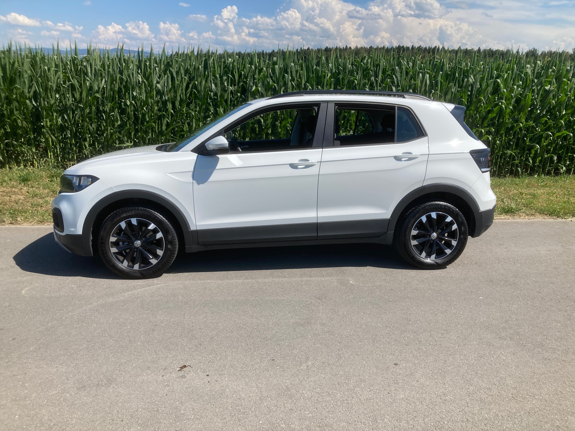 VW T-Cross 1.0 TSI-image-4