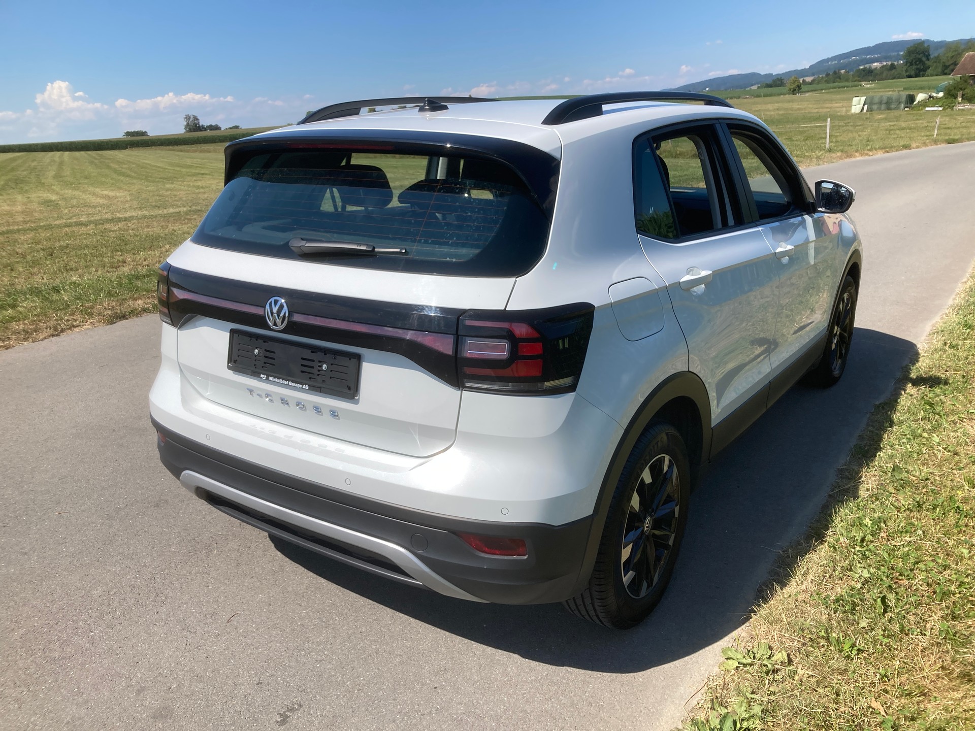 VW T-Cross 1.0 TSI-image-2