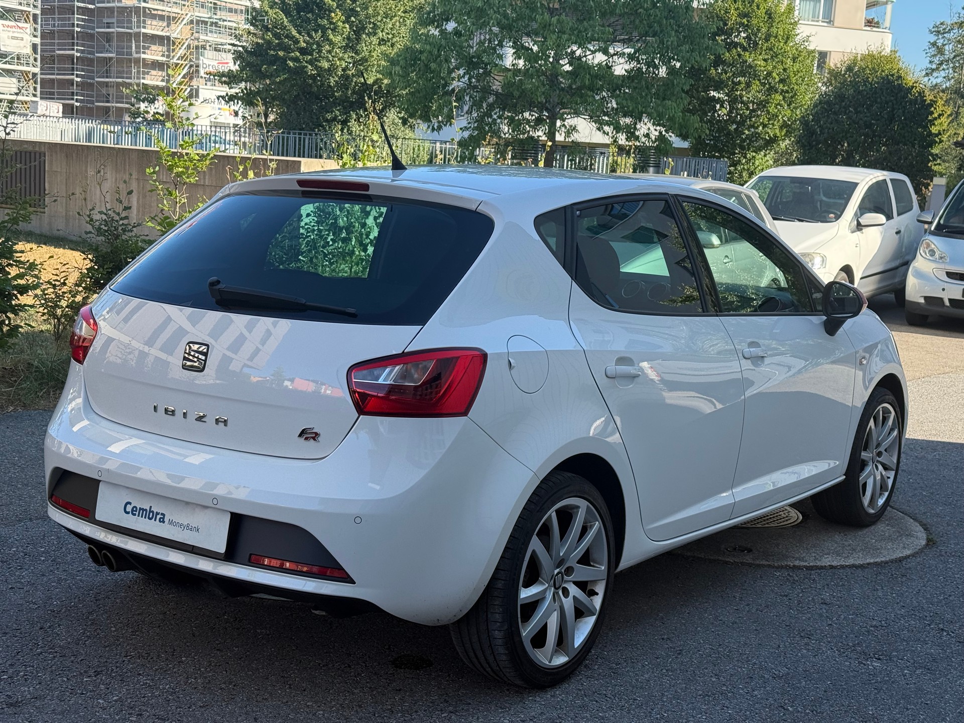 SEAT IBIZA-image-5