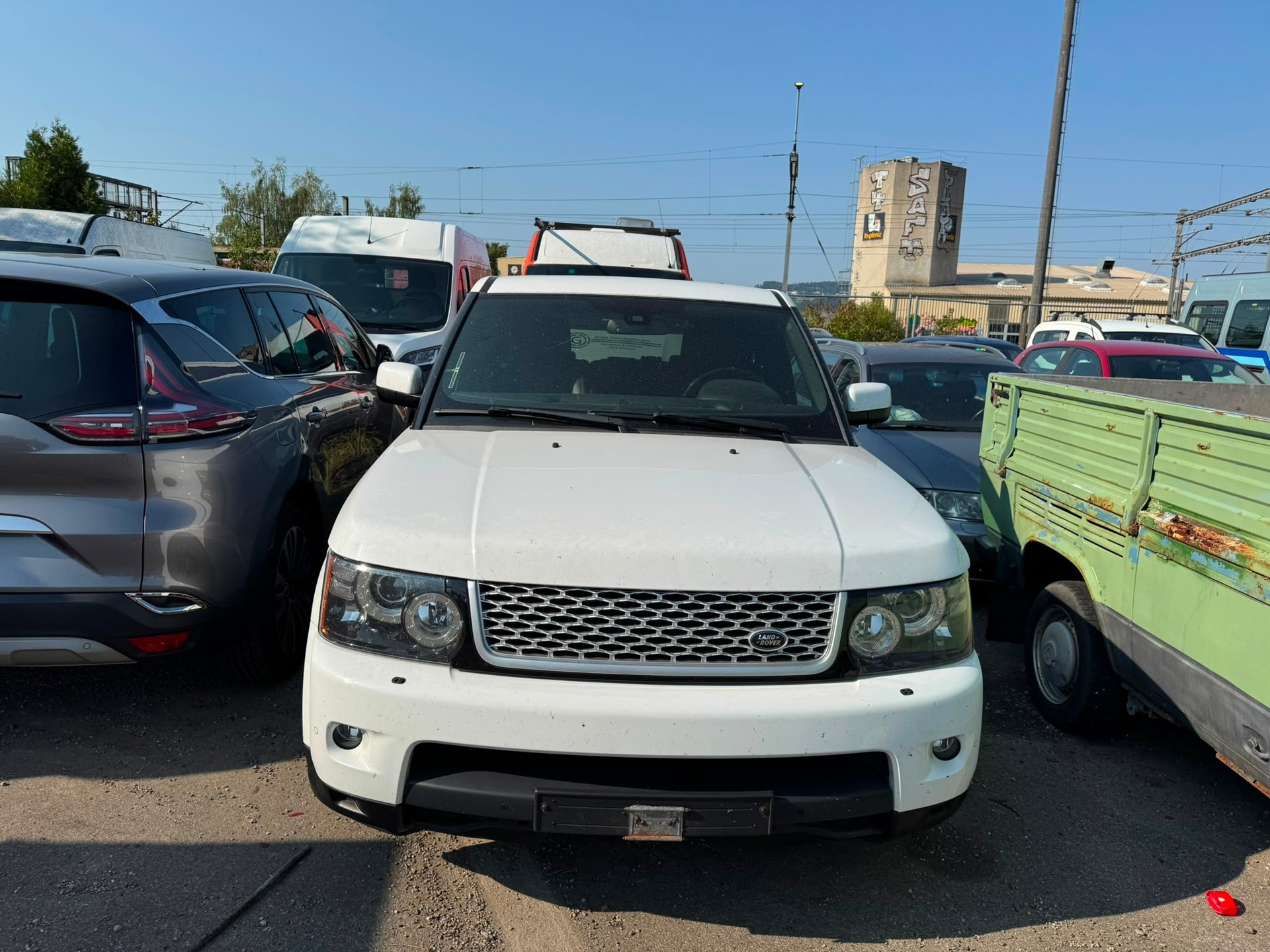 LAND ROVER Range Rover Sport 3.0 TDV6 HSE Automatic-image-0