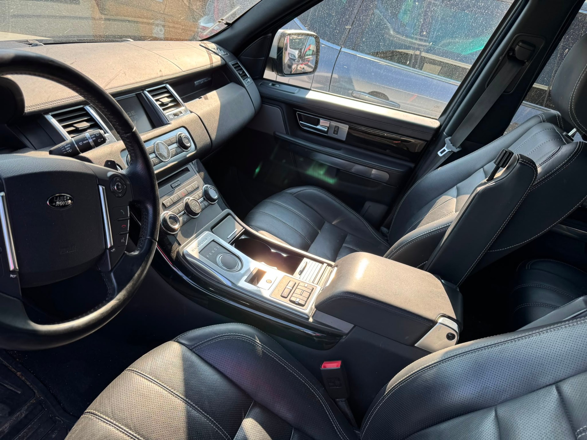 LAND ROVER Range Rover Sport 3.0 TDV6 HSE Automatic-image-9