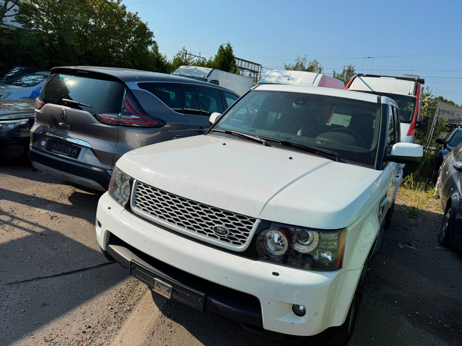 LAND ROVER Range Rover Sport 3.0 TDV6 HSE Automatic-image-1