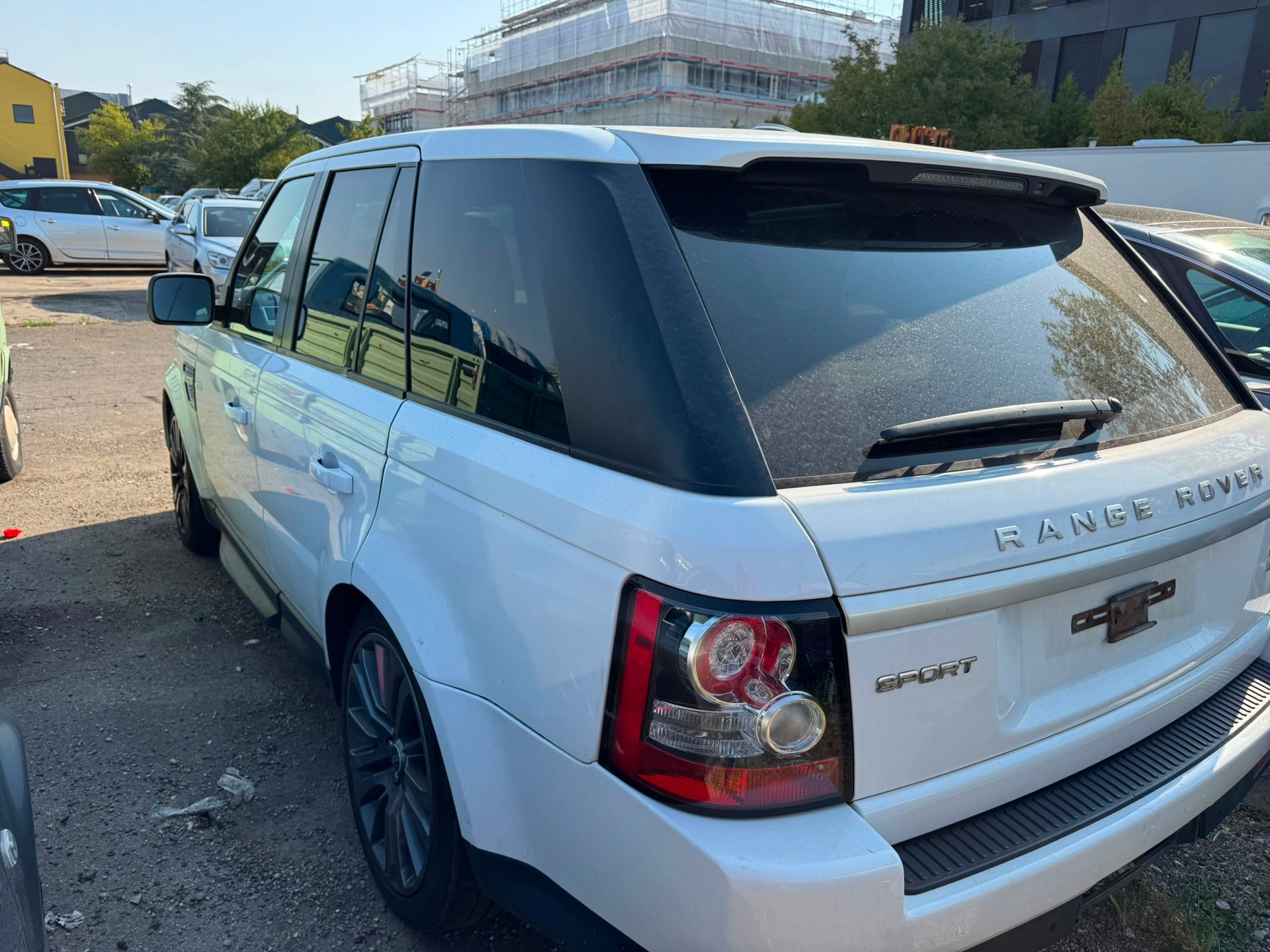 LAND ROVER Range Rover Sport 3.0 TDV6 HSE Automatic-image-3