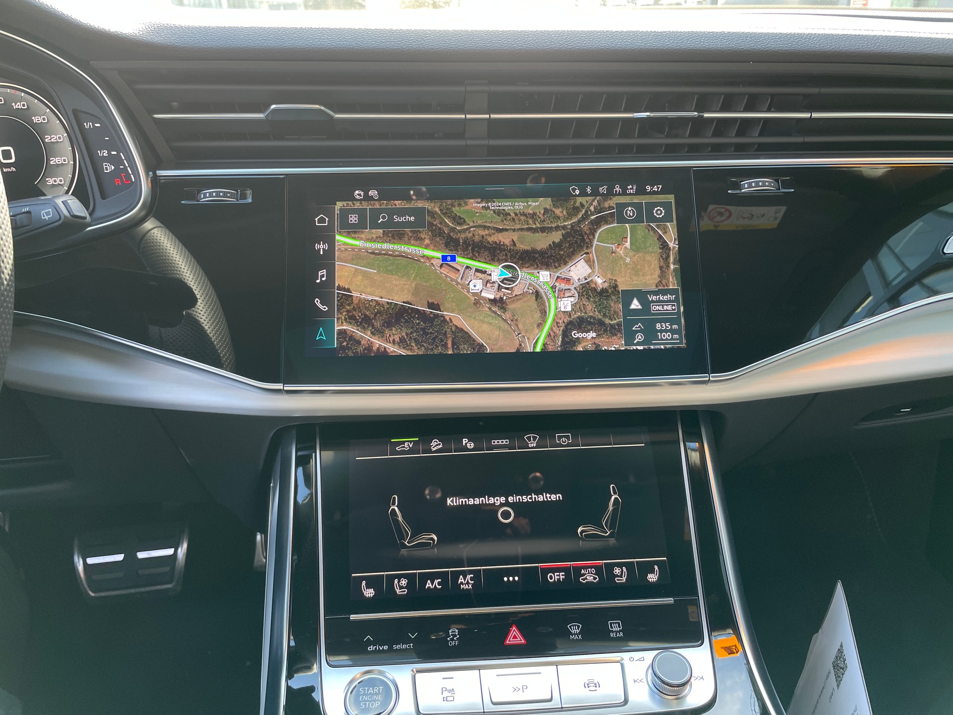 AUDI Q8 60 TFSI e quattro PHEV tiptronic-image-21