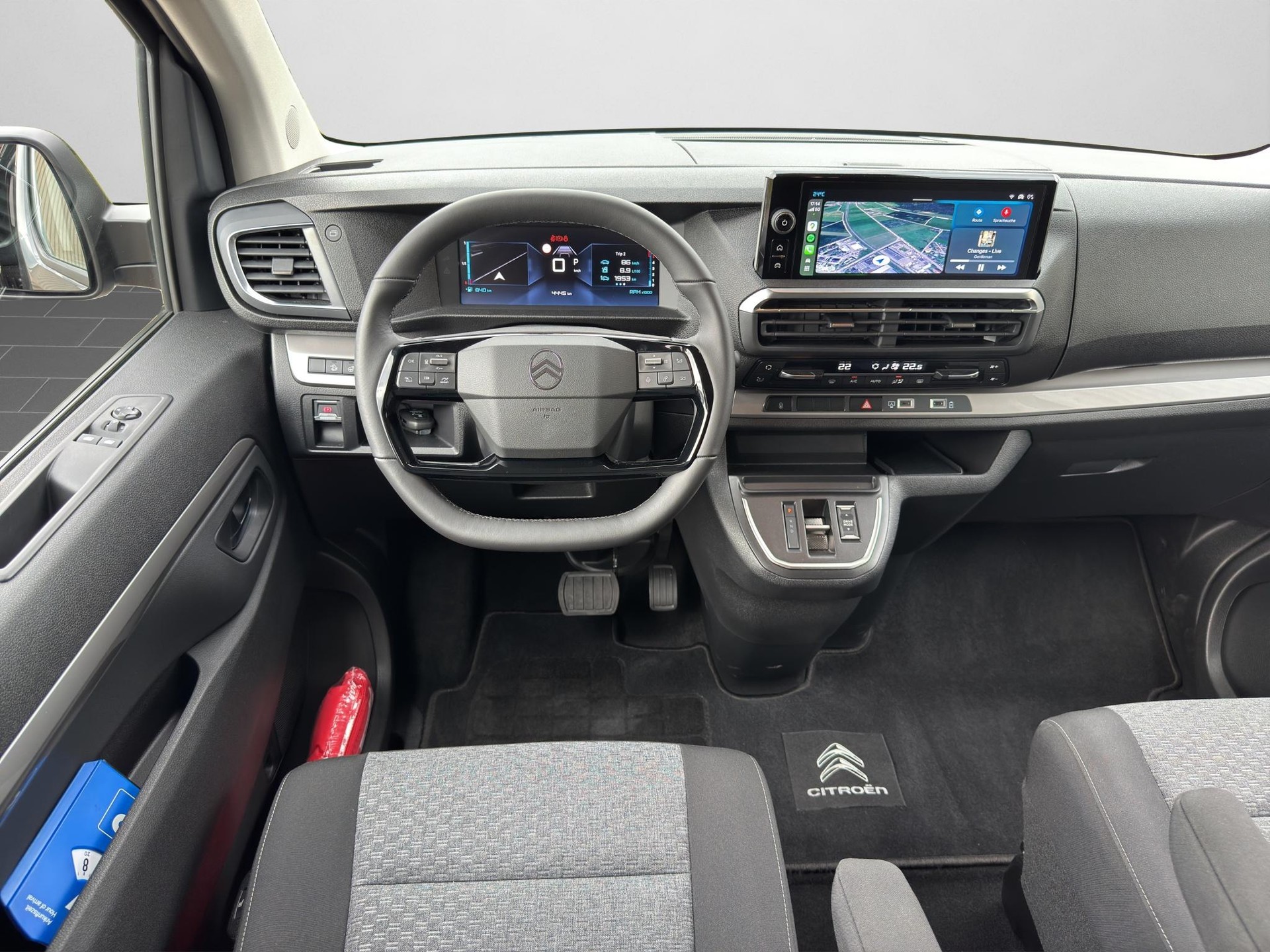 CITROEN Spacetourer M 2.0 BlueHDi 180 You S/S-image-3