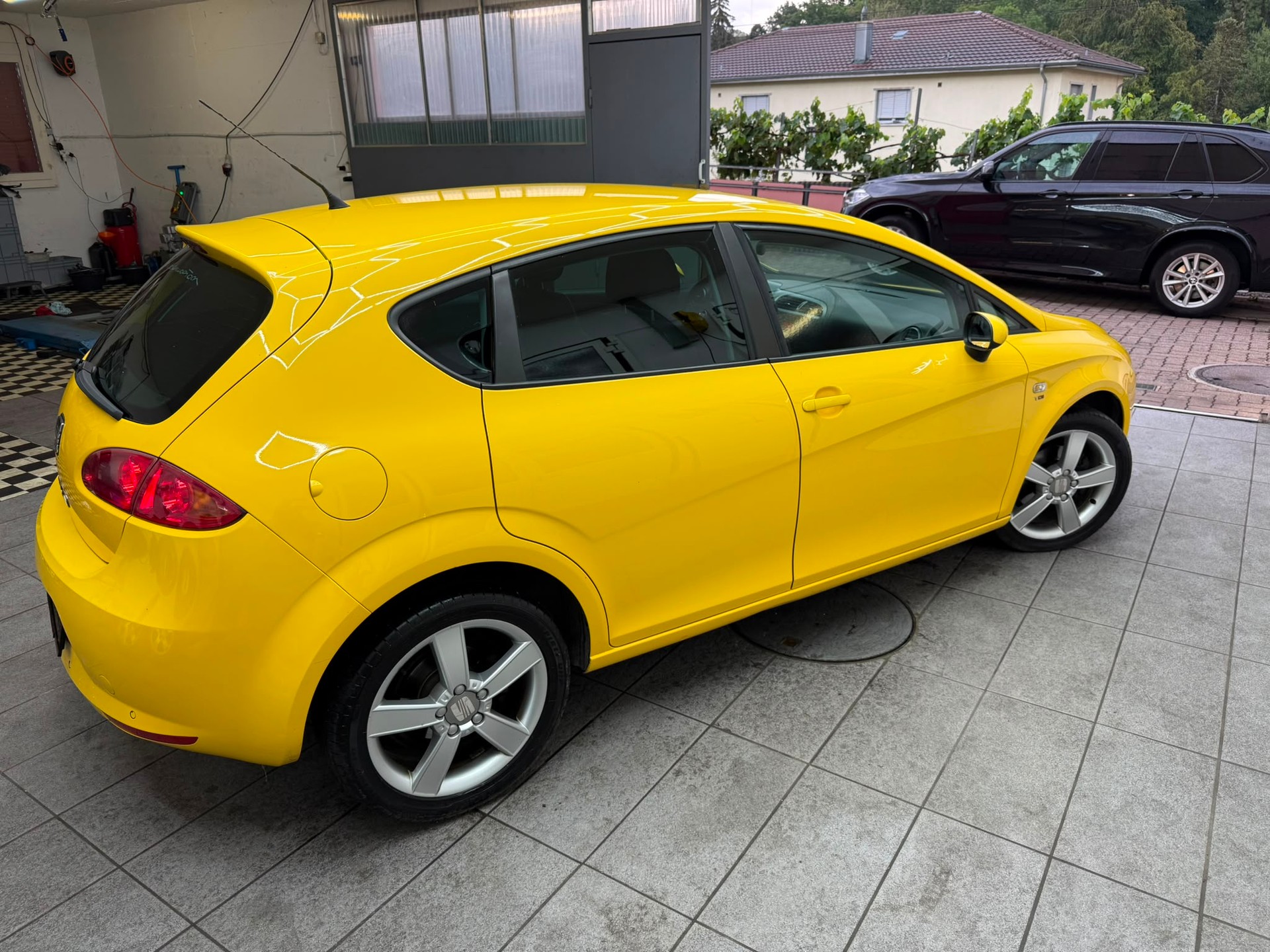 SEAT Leon 2.0 TDI Stylance DSG-image-2