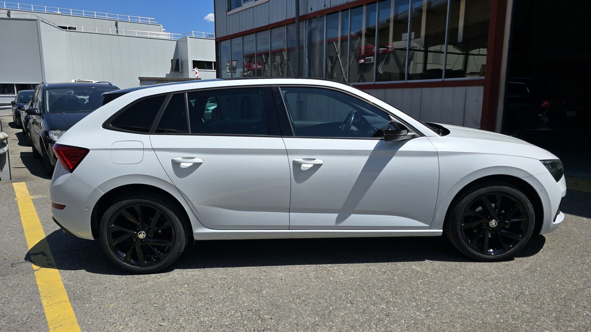 SKODA Scala 1.5 TSI ACT Style DSG-image-2