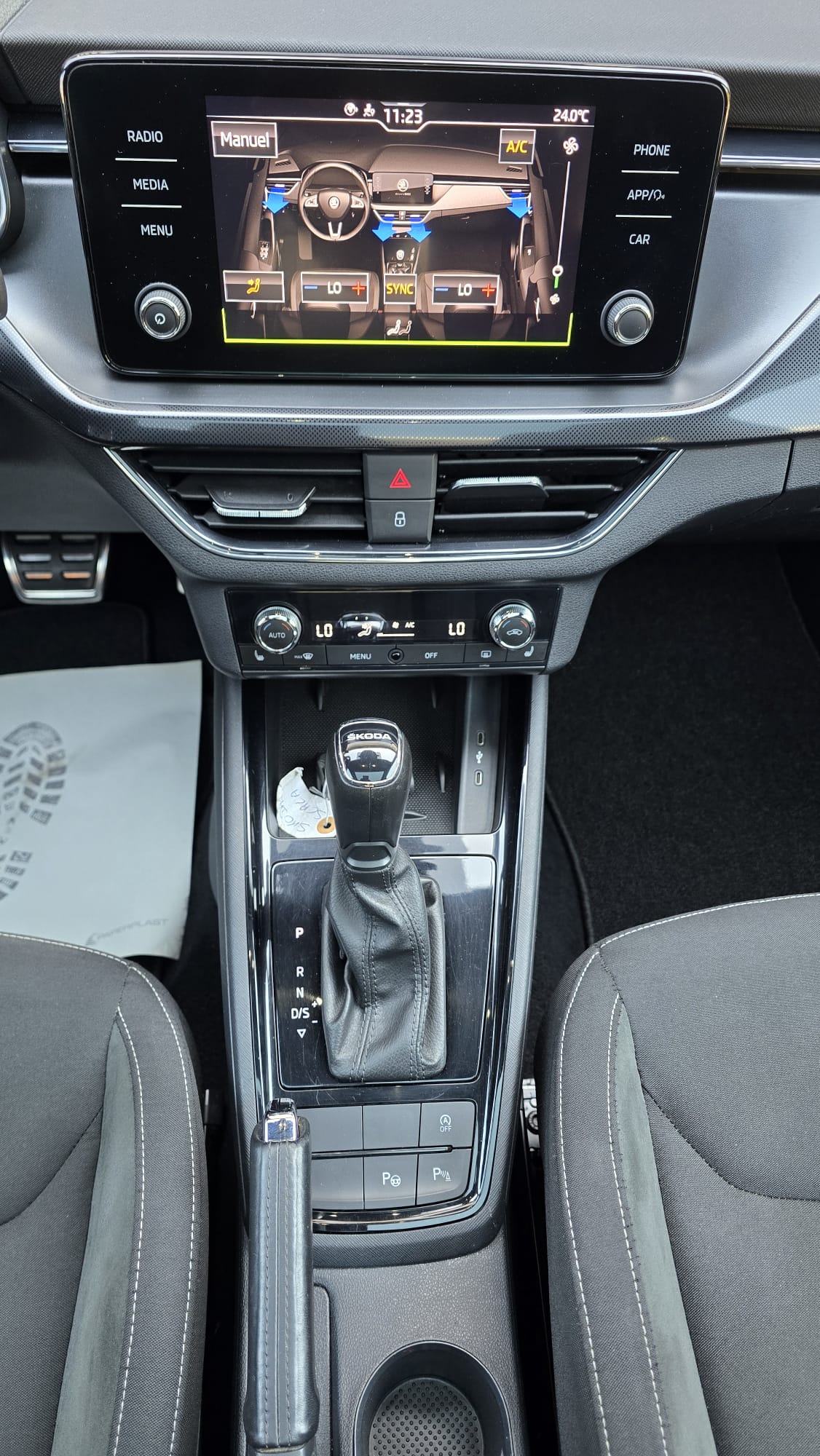 SKODA Scala 1.5 TSI ACT Style DSG-image-10