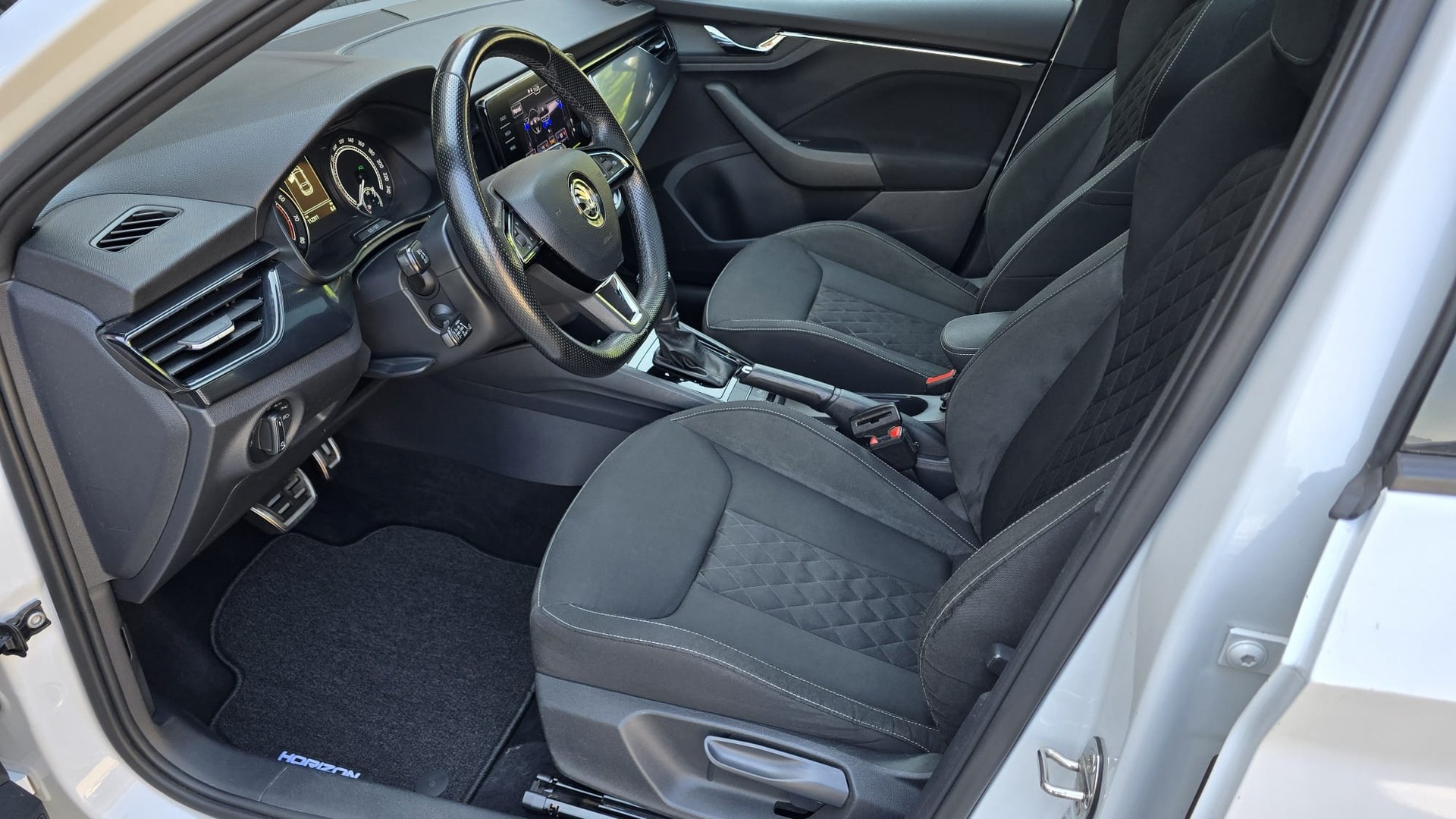 SKODA Scala 1.5 TSI ACT Style DSG-image-7