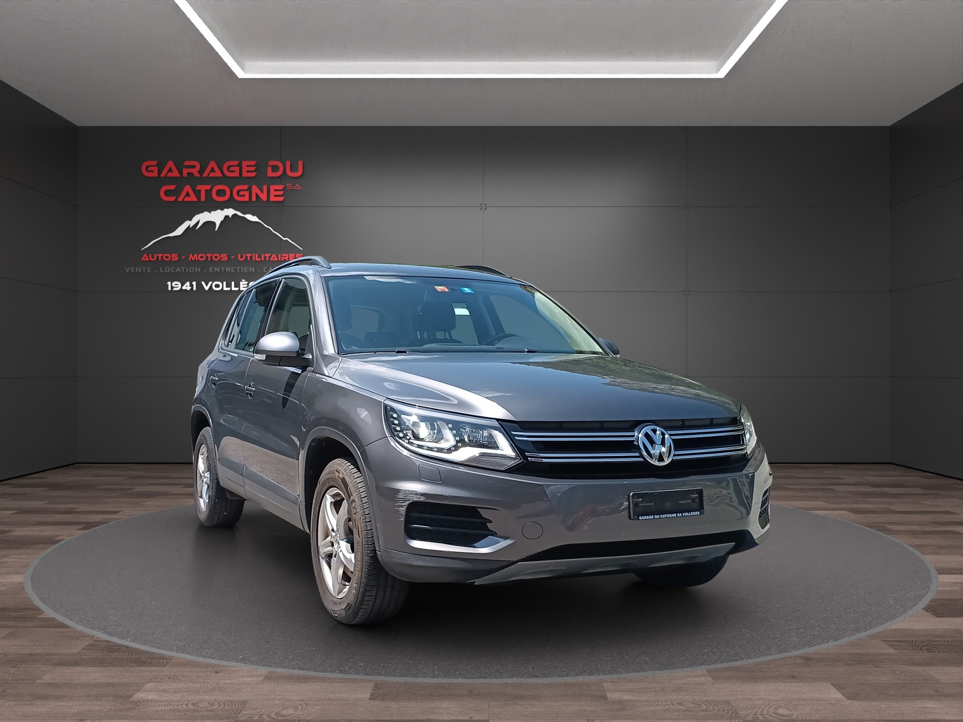 VW Tiguan 2.0 TDI BlueMotion Track&Field 4Motion-image-0