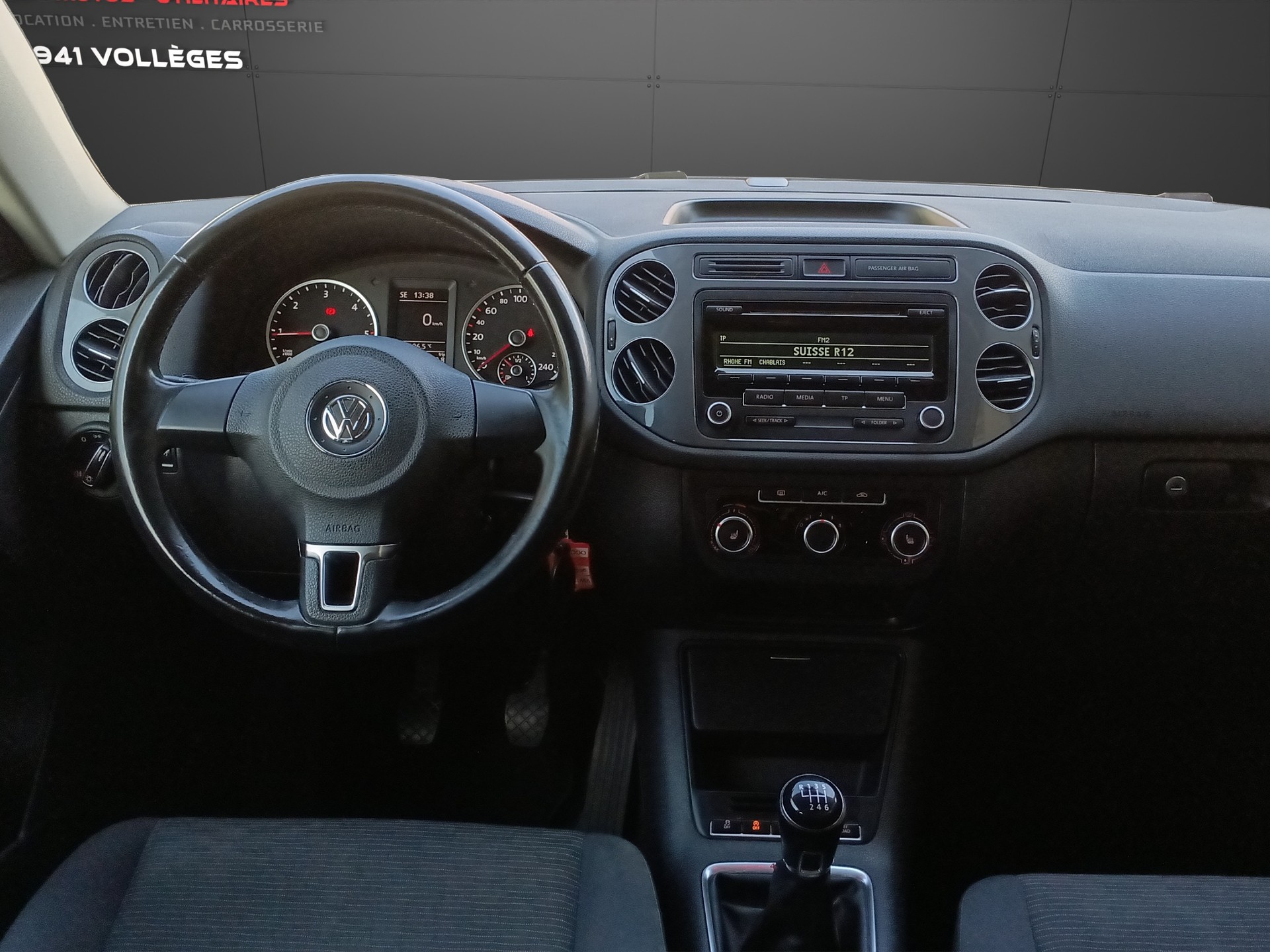 VW Tiguan 2.0 TDI BlueMotion Track&Field 4Motion-image-12