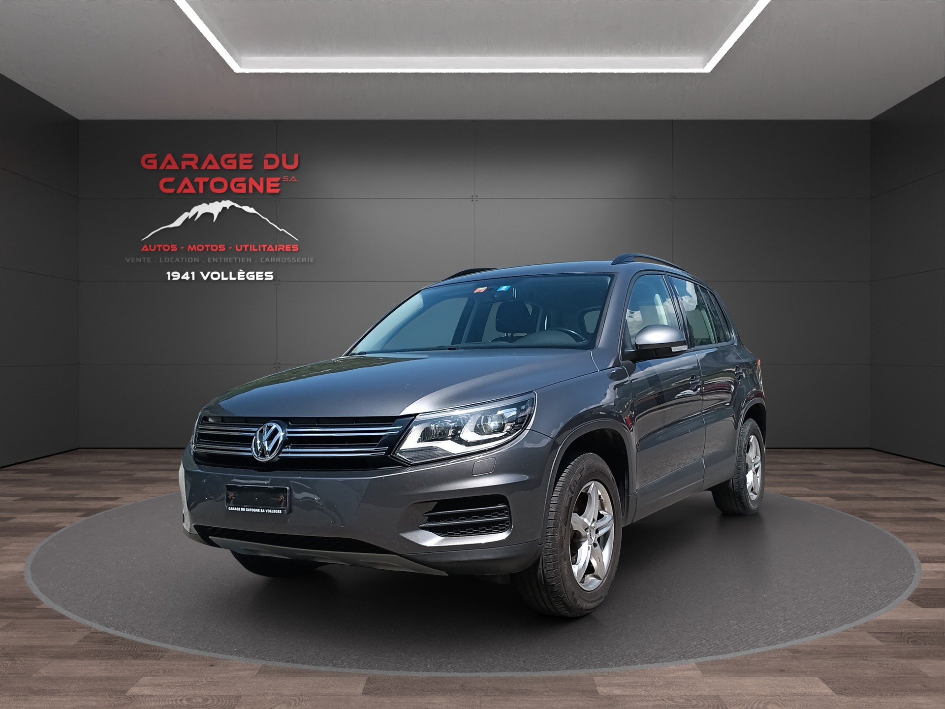 VW Tiguan 2.0 TDI BlueMotion Track&Field 4Motion-image-1