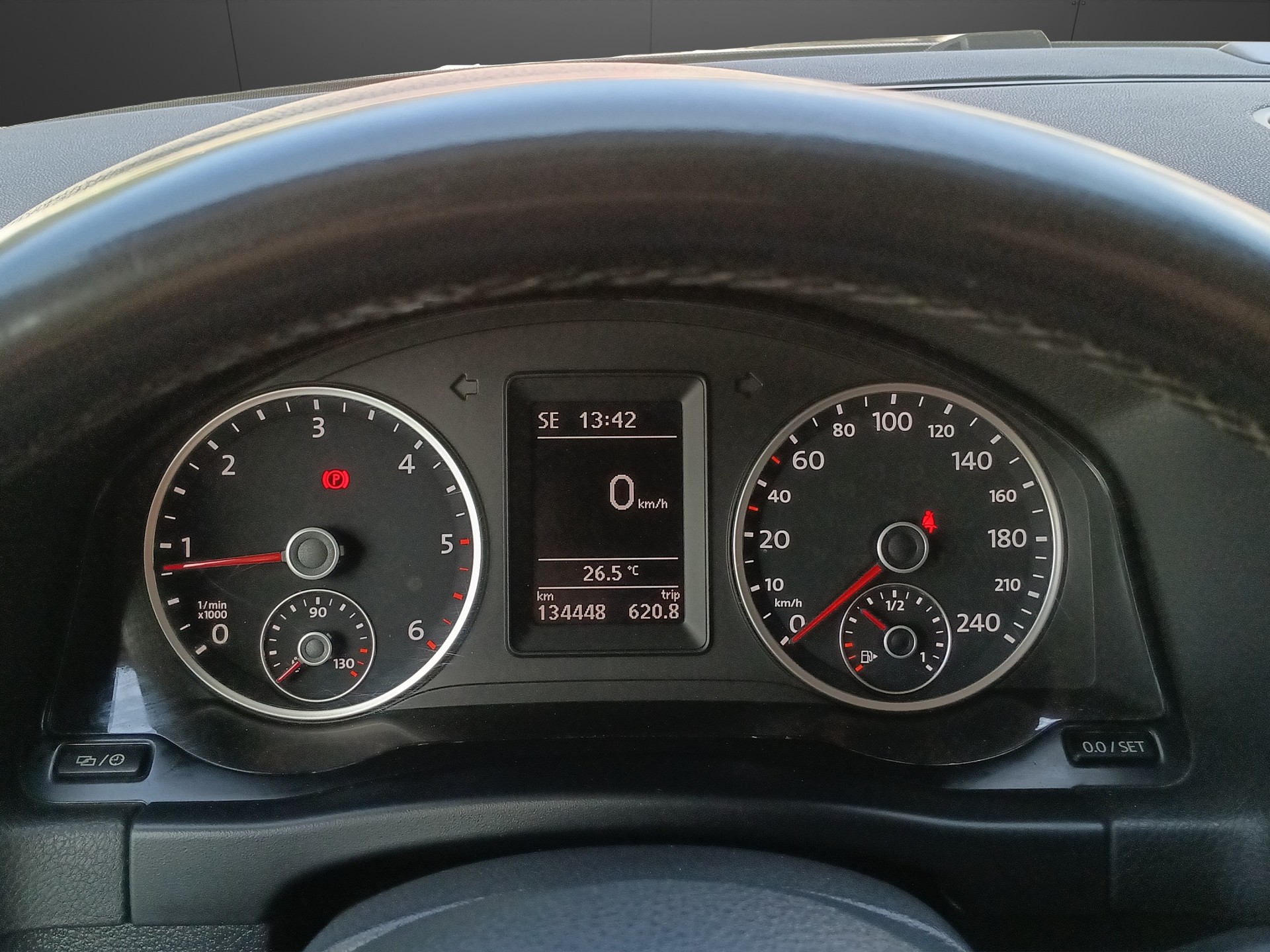 VW Tiguan 2.0 TDI BlueMotion Track&Field 4Motion-image-10
