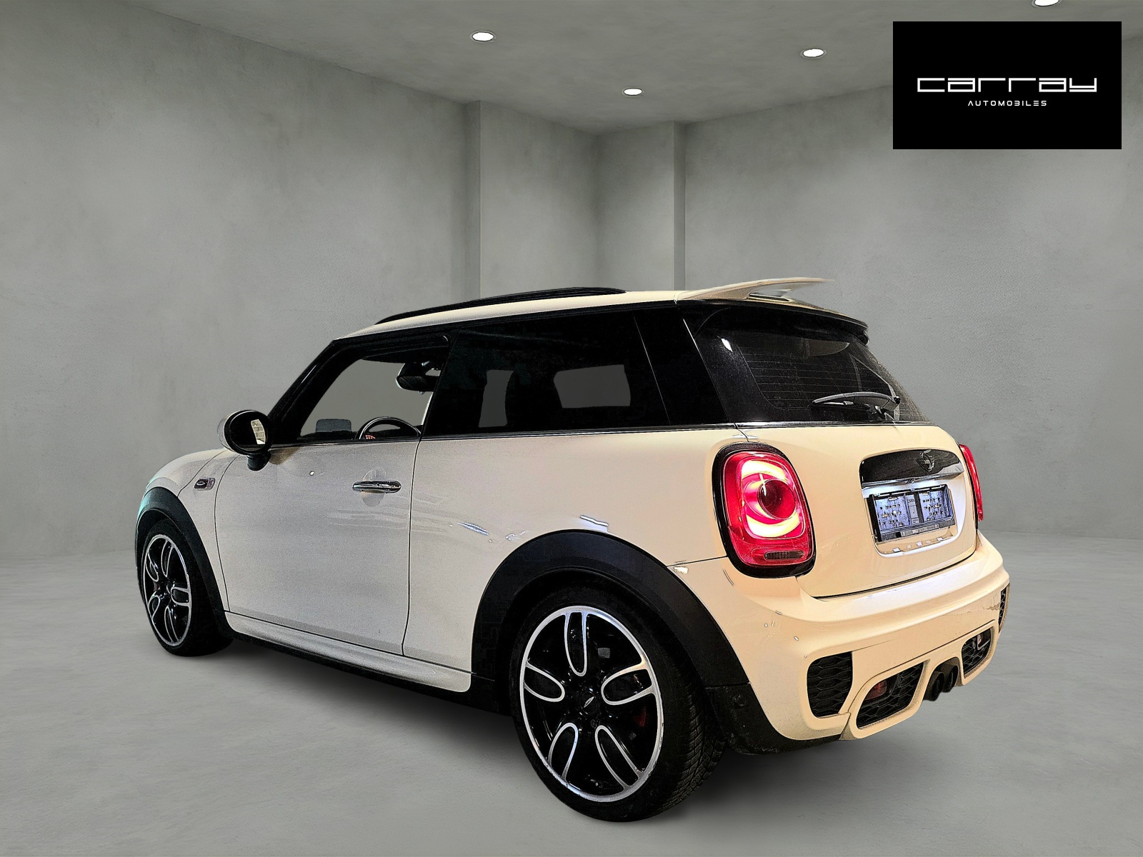 MINI Cooper John Cooper Works Steptronic-image-3