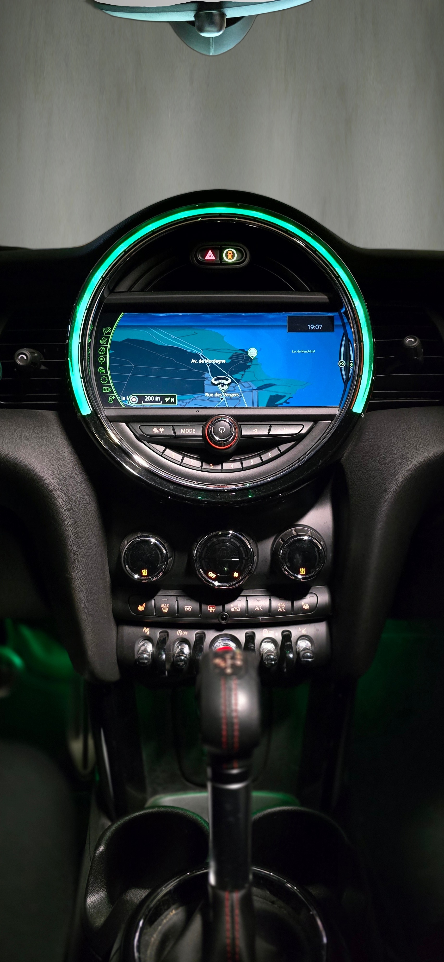 MINI Cooper John Cooper Works Steptronic-image-12