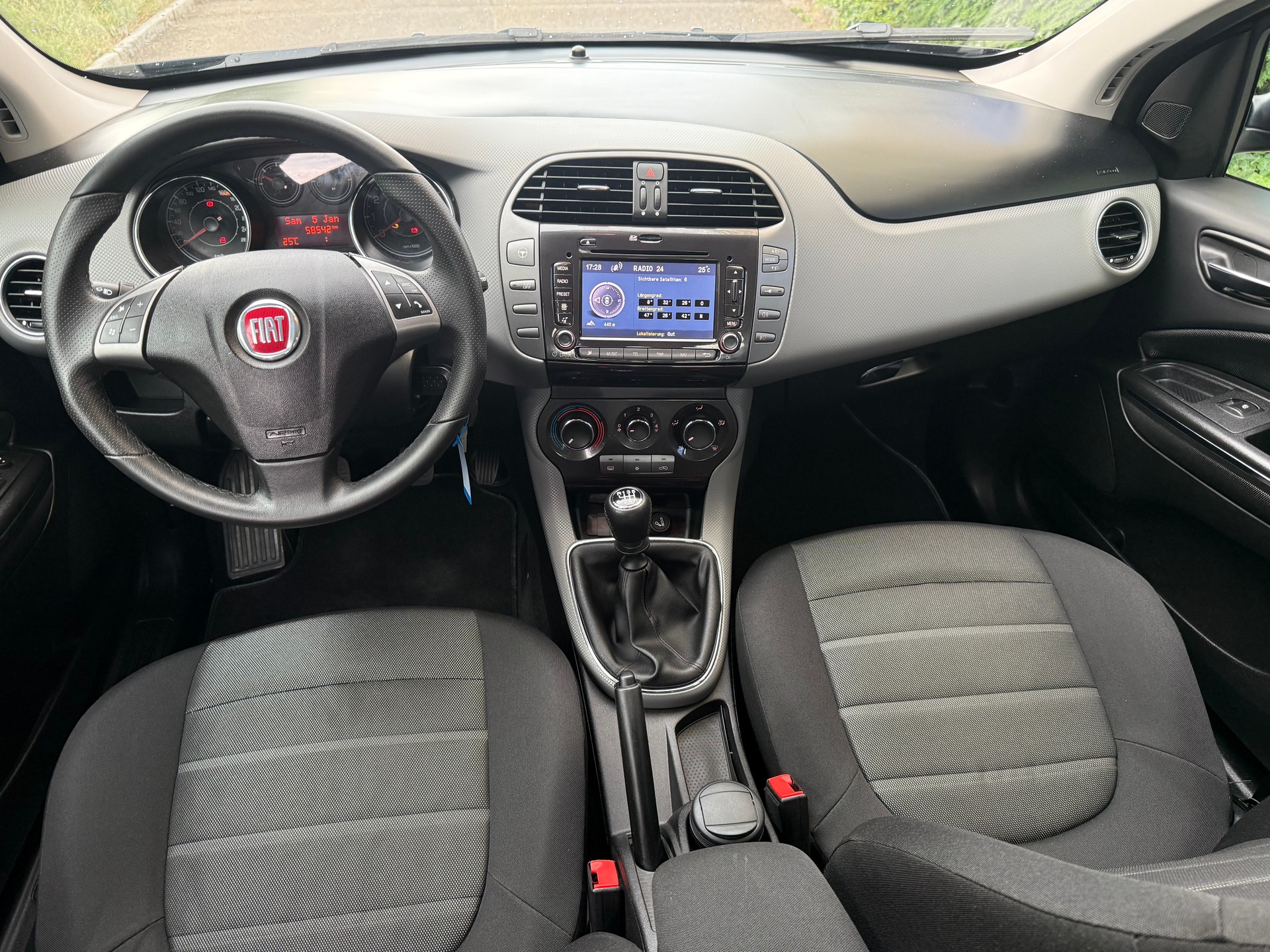 FIAT Bravo 1.4 16V Turbo Dynamic-image-9