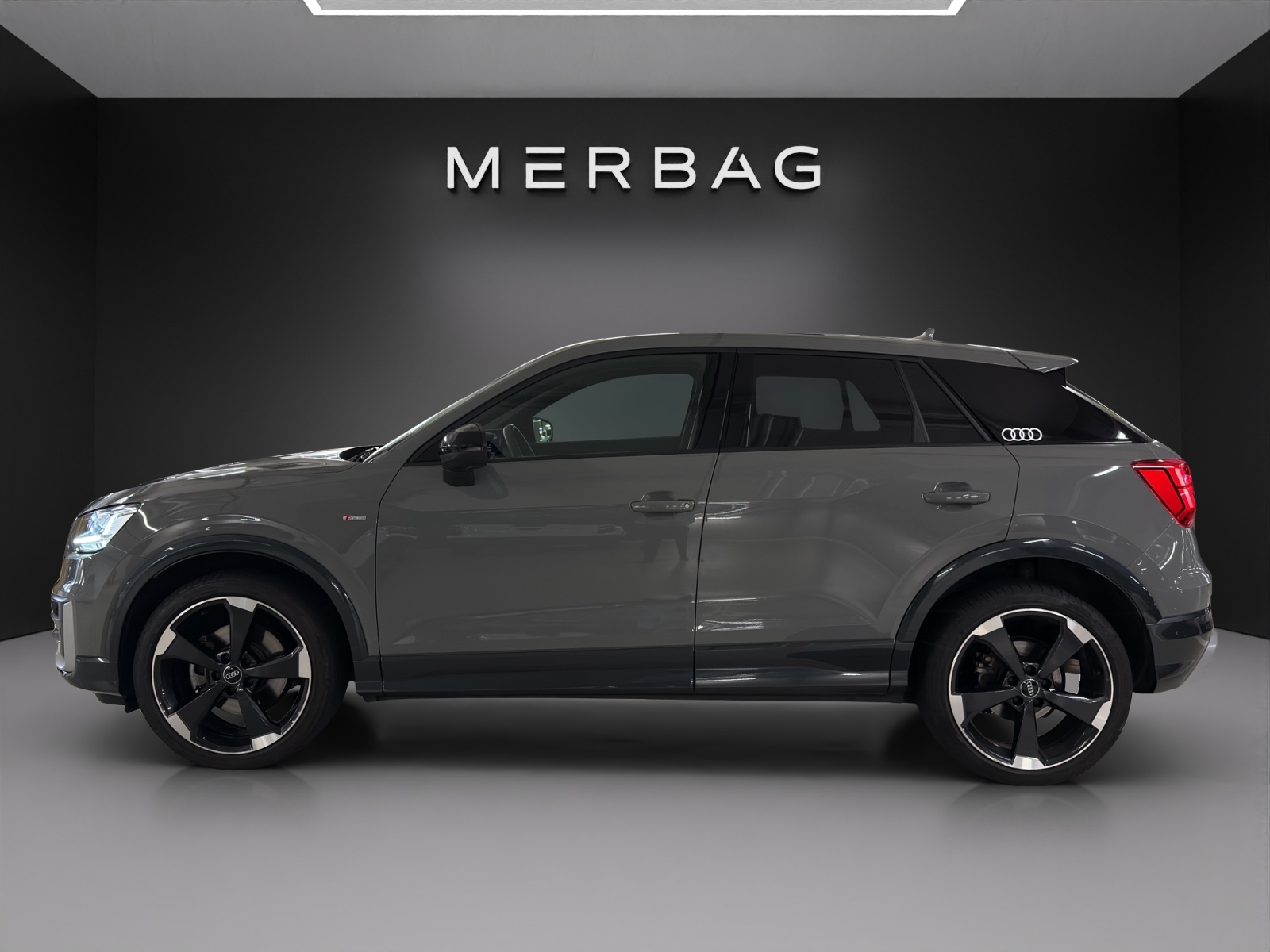 AUDI Q2 2.0 TFSI Edition#1quattro S-tronic-image-3