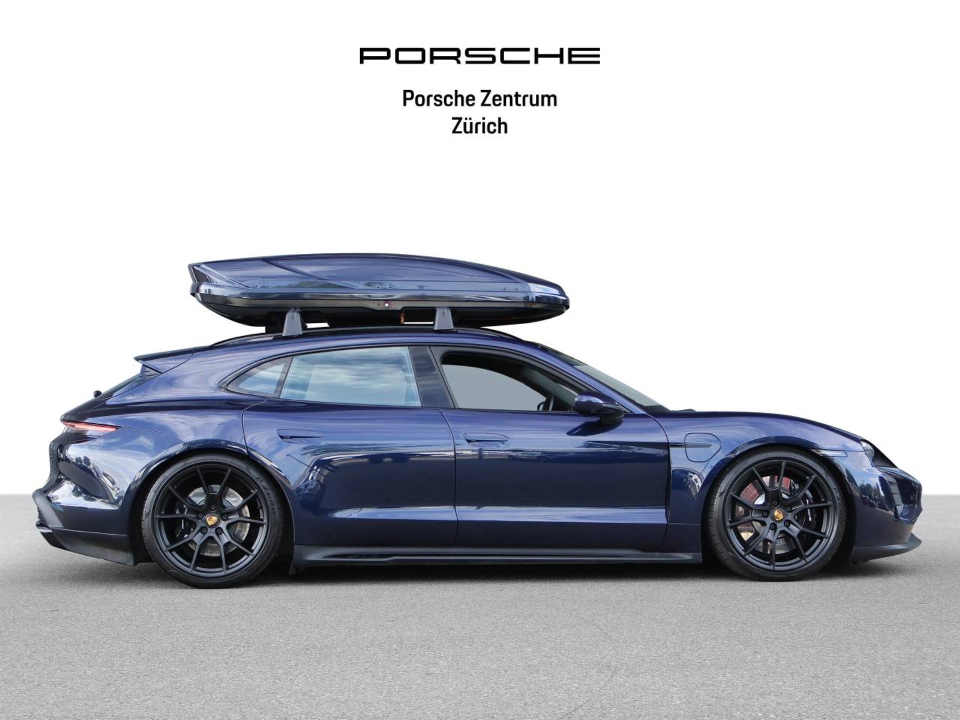 PORSCHE Taycan GTS Sport Turismo-image-6