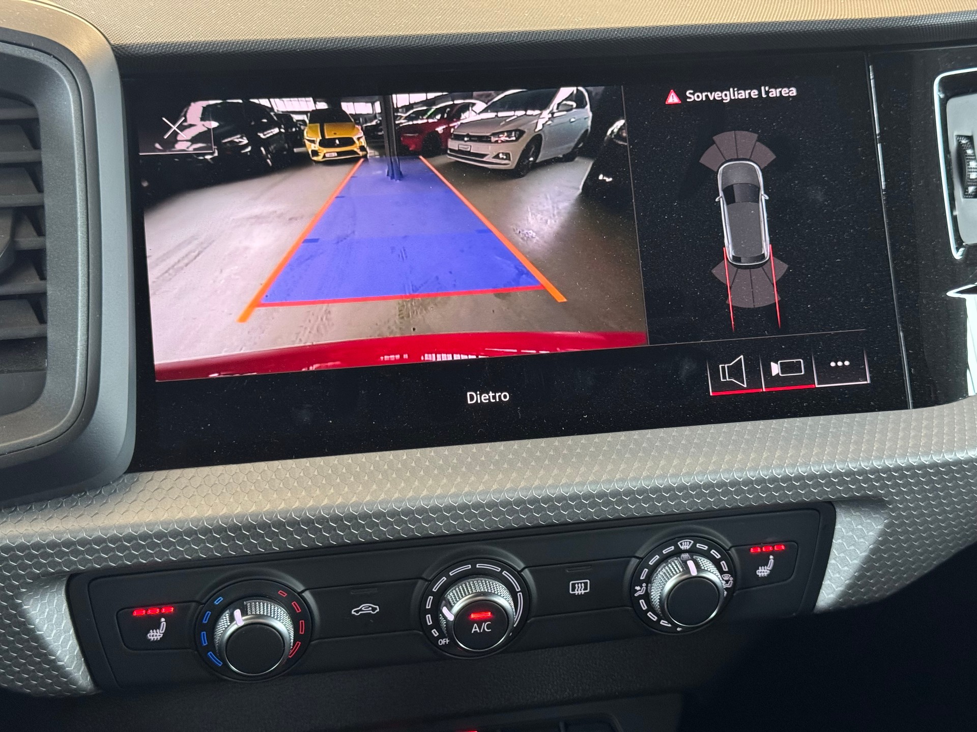 AUDI A1 Sportback 30 TFSI S Line S-tronic-image-15