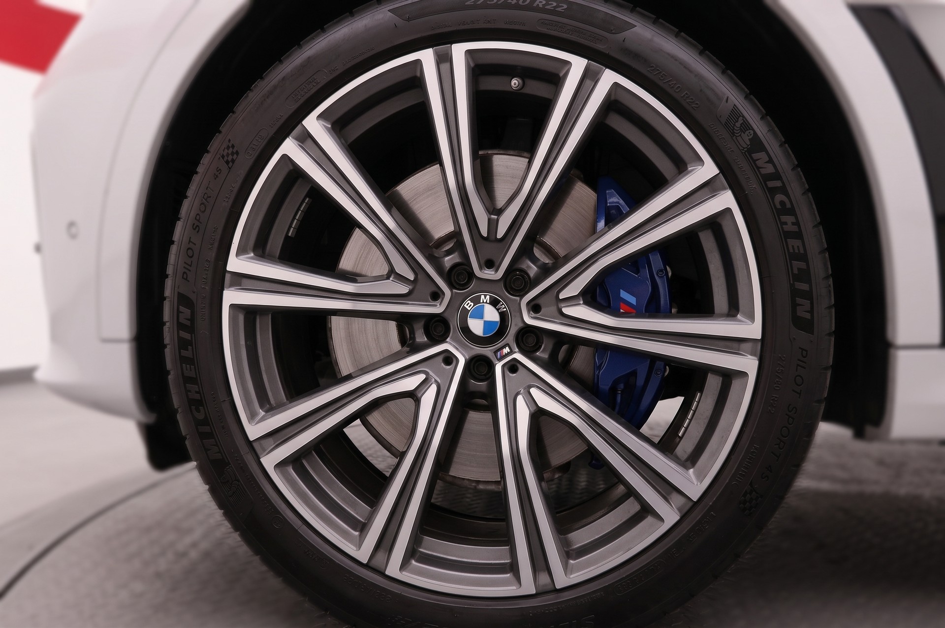 BMW X7 M50d CH FAHRZEUG M-Sport Pro-image-10
