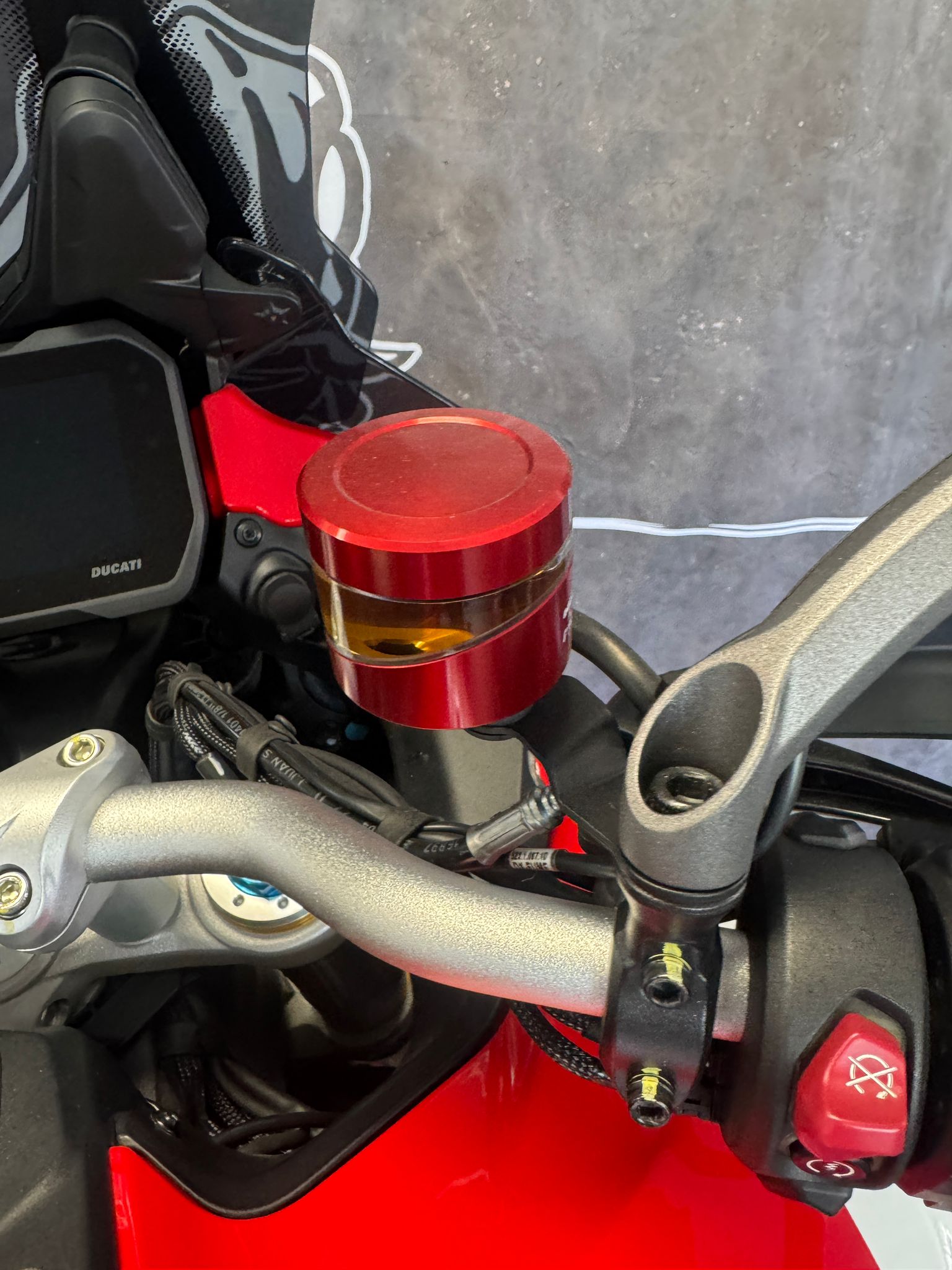 DUCATI Multistrada V4 Pikes Peak Radar-image-10