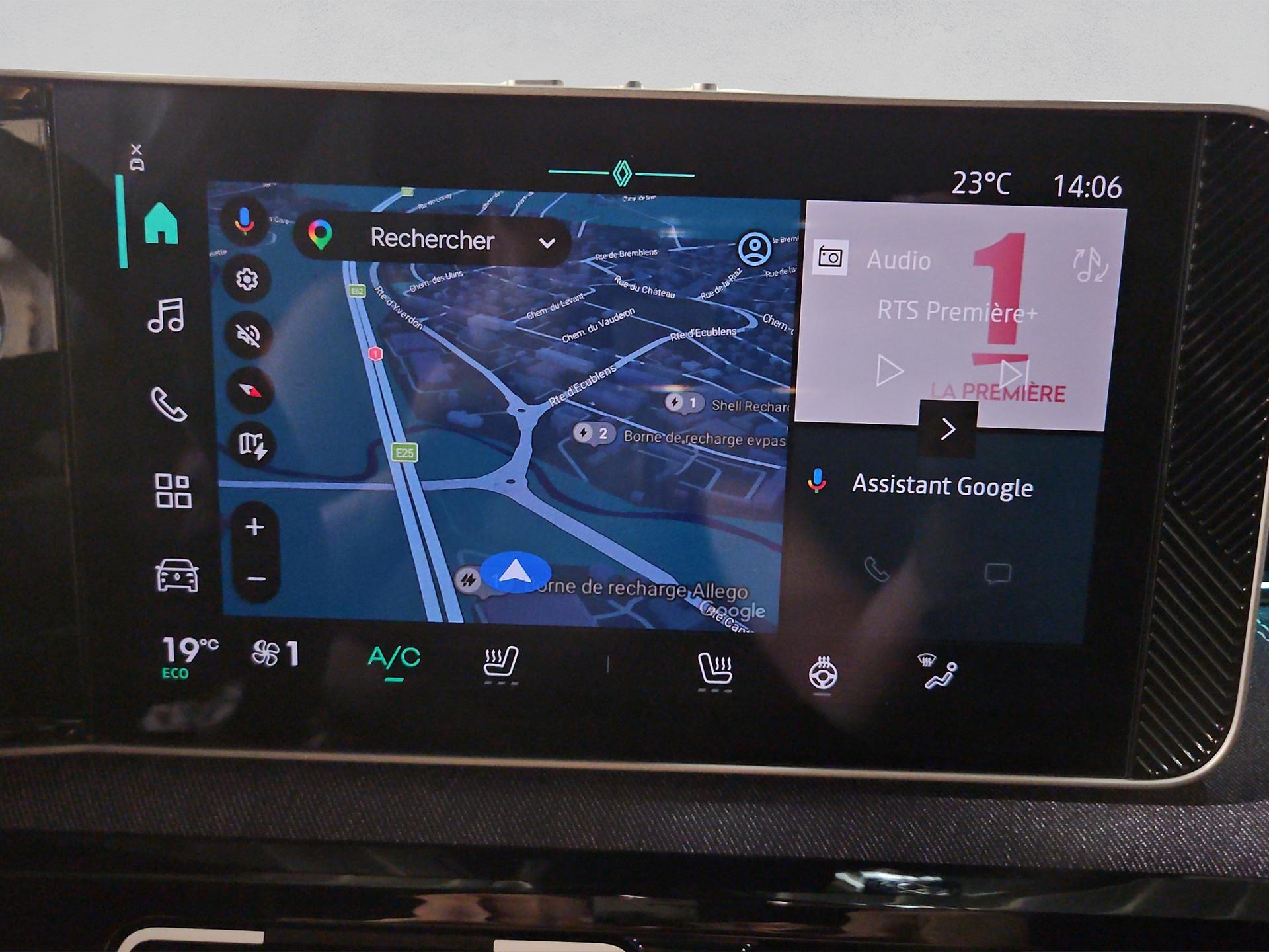 RENAULT R5 E-Tech Comfort Range 52 kWh Techno-image-12